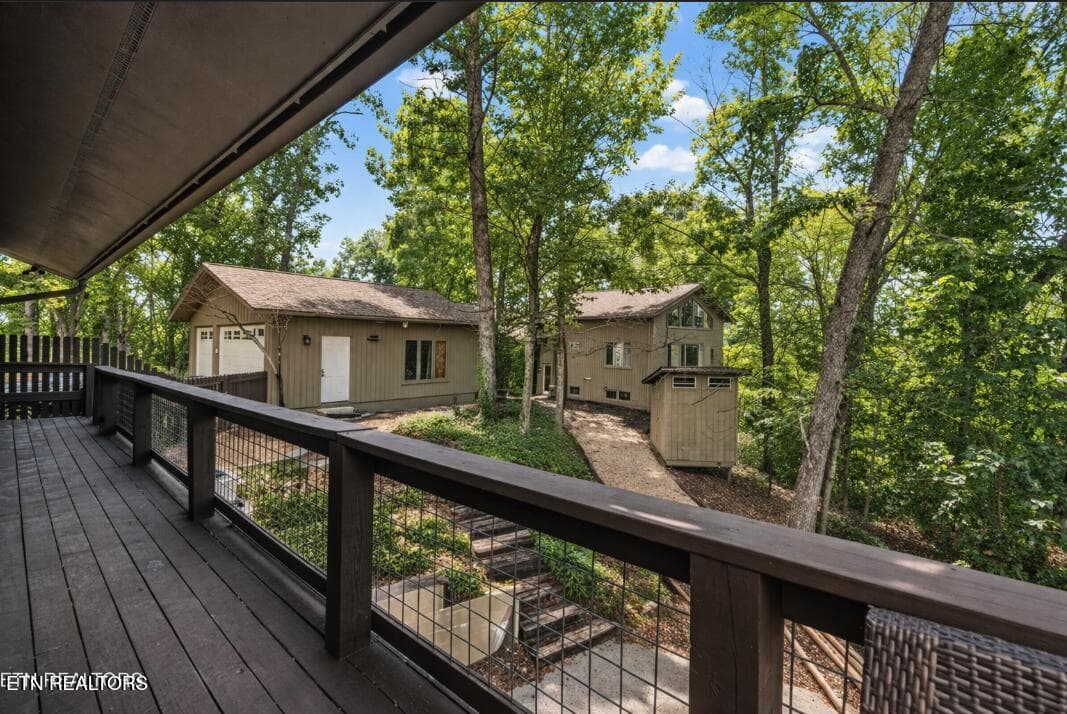Courtyard - 11104 Poplar Ridge Rd, Knoxville, TN 37932, Knoxville