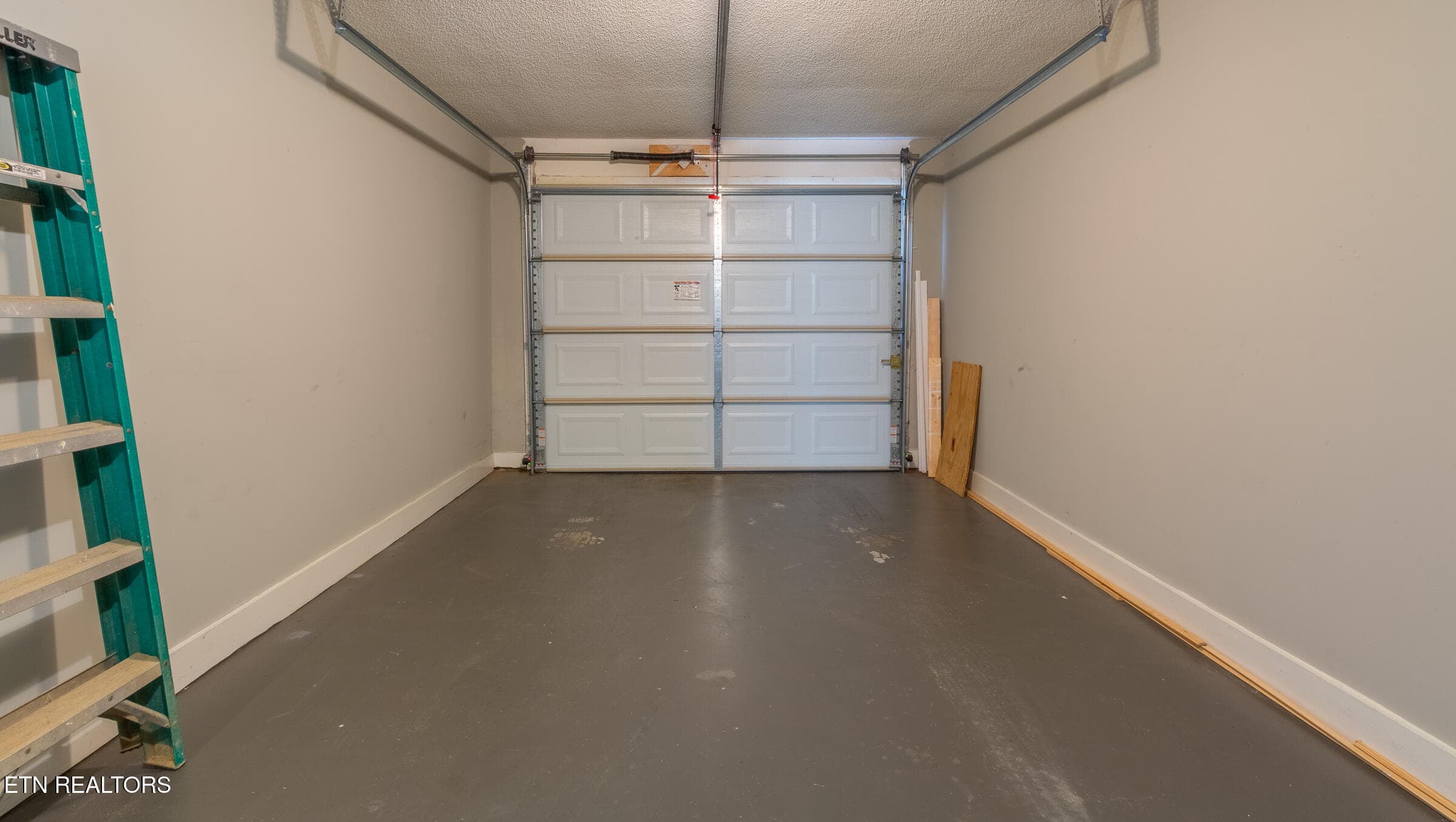 _O4A9051-HDR - 1307 Mountain Meadows Way, Sevierville, TN 37862, Sevierville