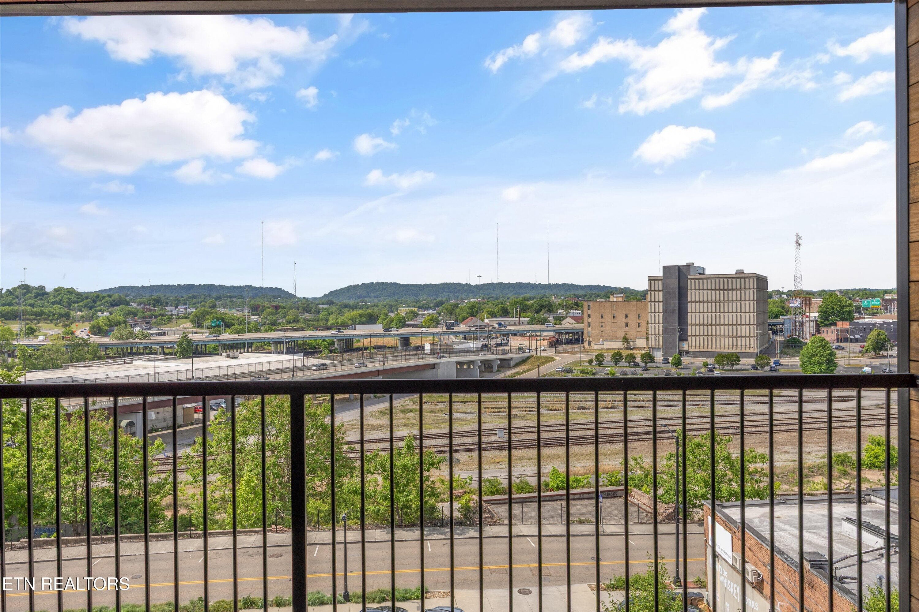 24-521 W Vine Avenue 28 - 521 W Vine Ave, Knoxville, TN 37902