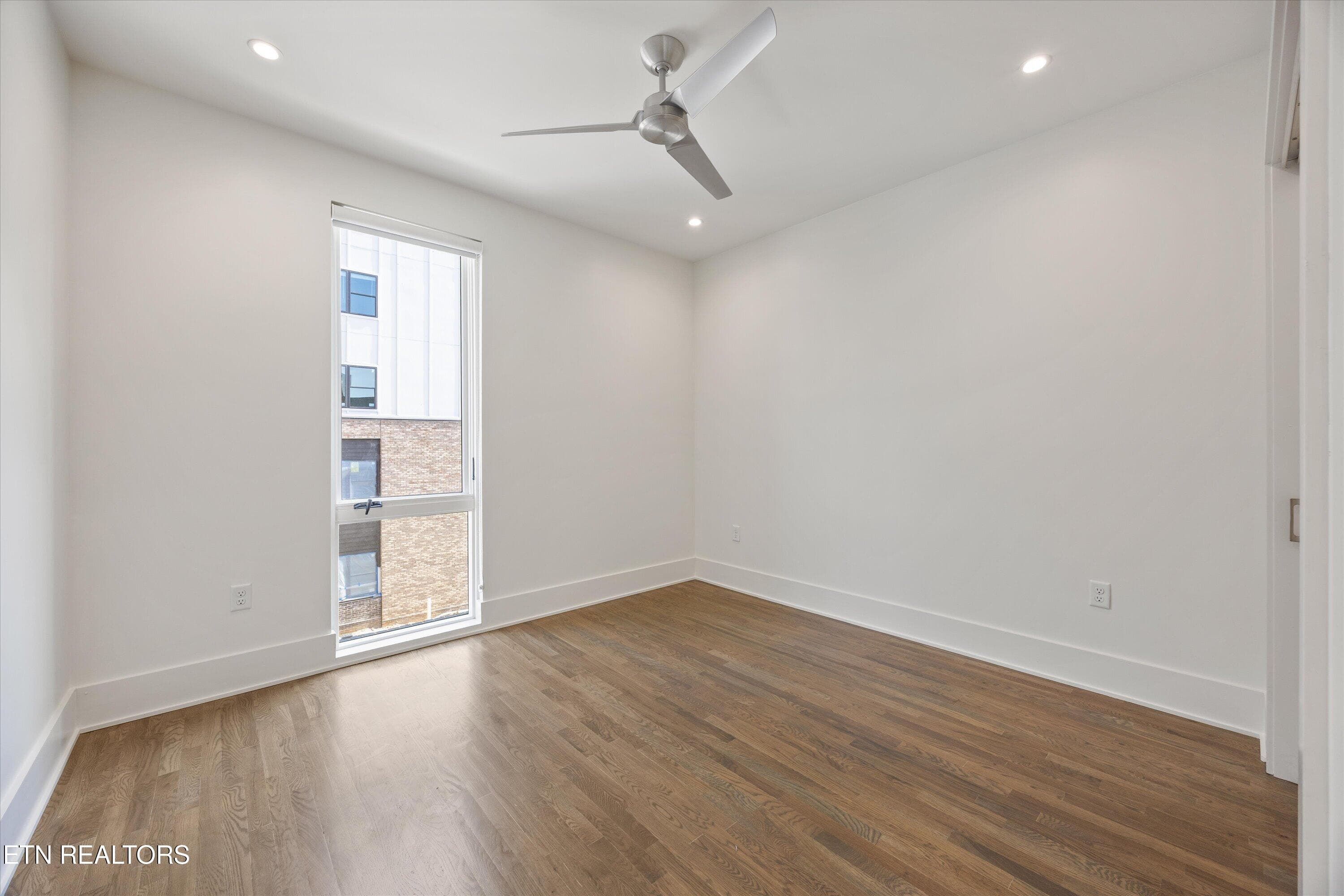 50-521 W Vine Avenue 54 - 521 W Vine Ave, Knoxville, TN 37902