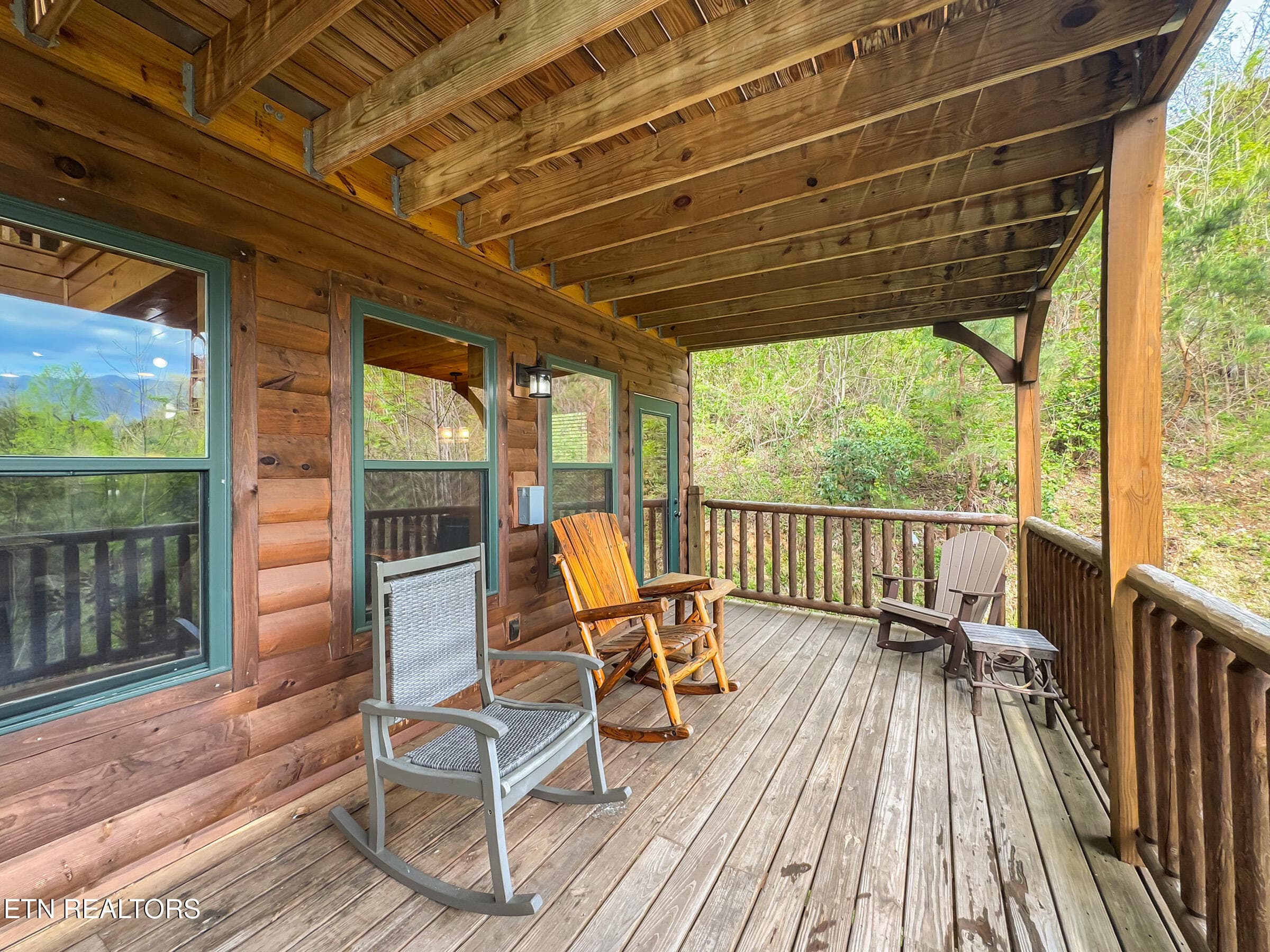 deck 3 - 714 Mountain Stream Way, Gatlinburg, TN 37738, Gatlinburg
