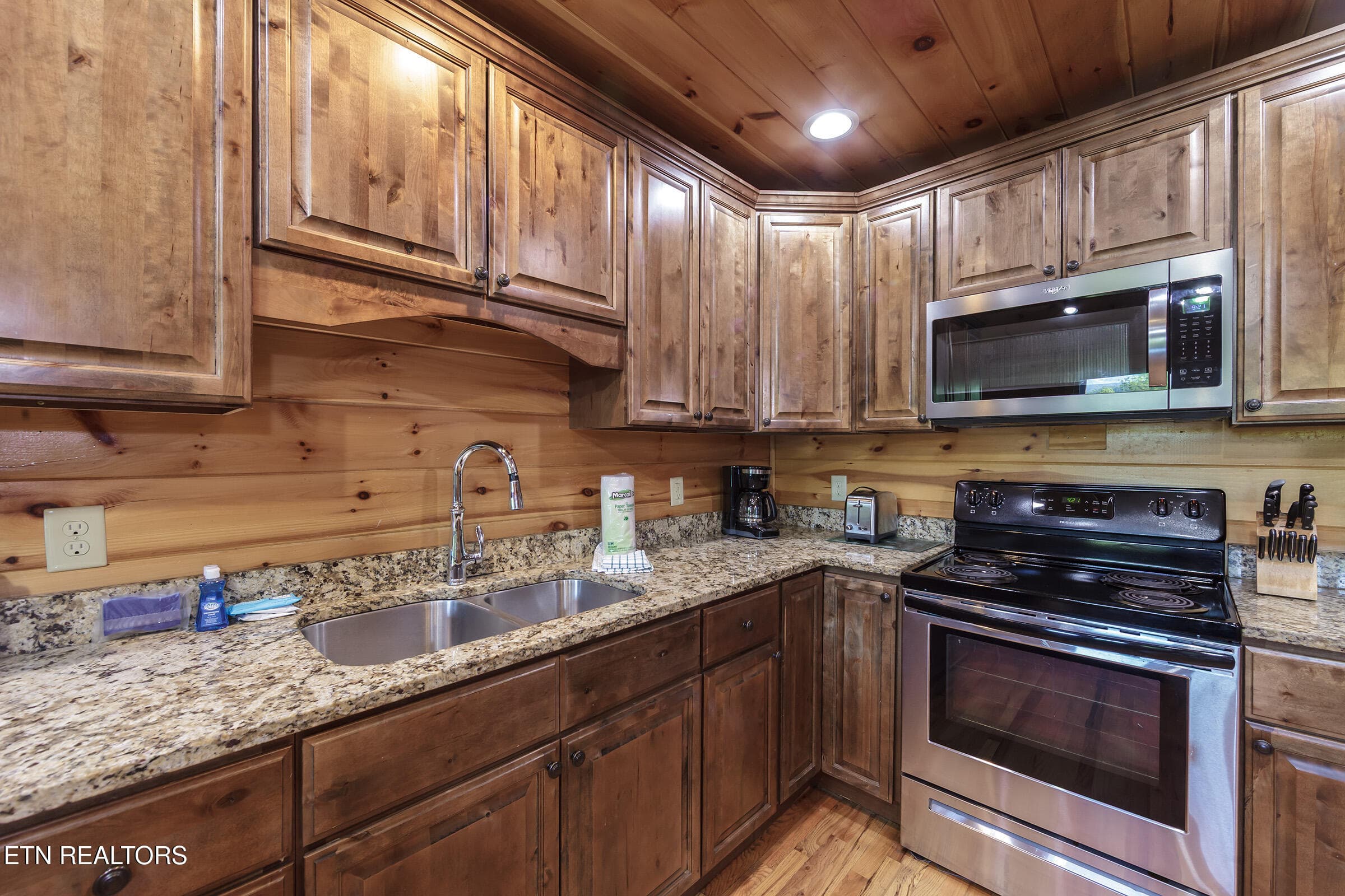 kitchen 3 - 714 Mountain Stream Way, Gatlinburg, TN 37738, Gatlinburg