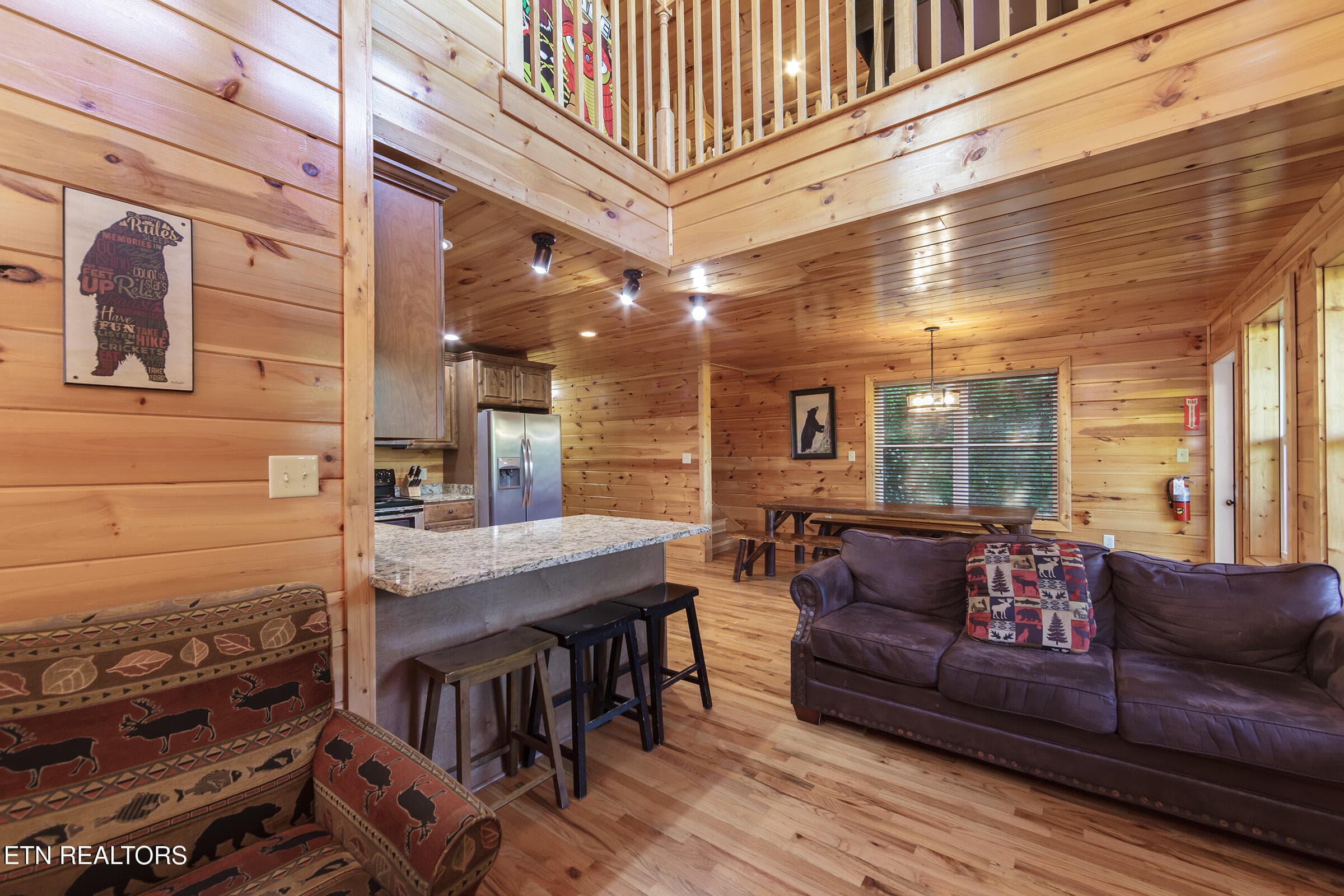 living room 2 - 714 Mountain Stream Way, Gatlinburg, TN 37738, Gatlinburg