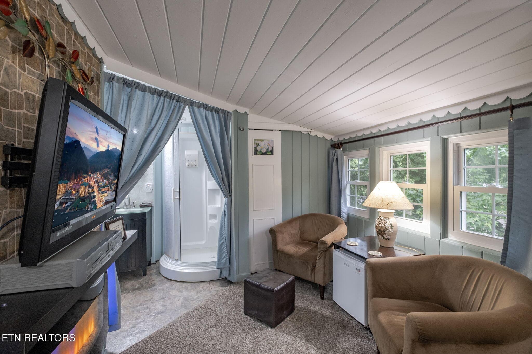 78-web-or-mls-204HillSt-53 - 204 Hill St, Gatlinburg, TN 37738, Gatlinburg