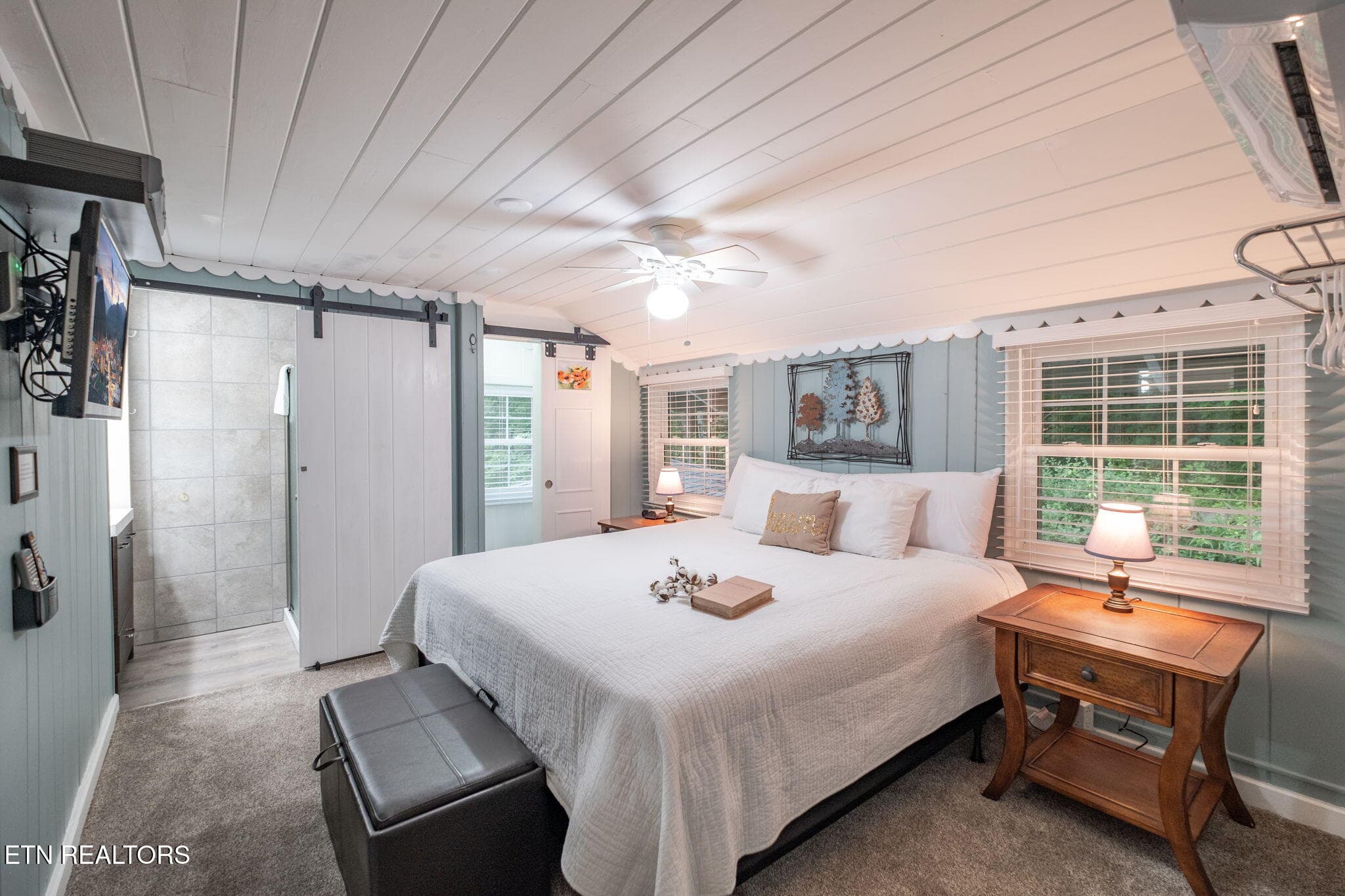 65-web-or-mls-204HillSt-40 (1) - 204 Hill St, Gatlinburg, TN 37738, Gatlinburg