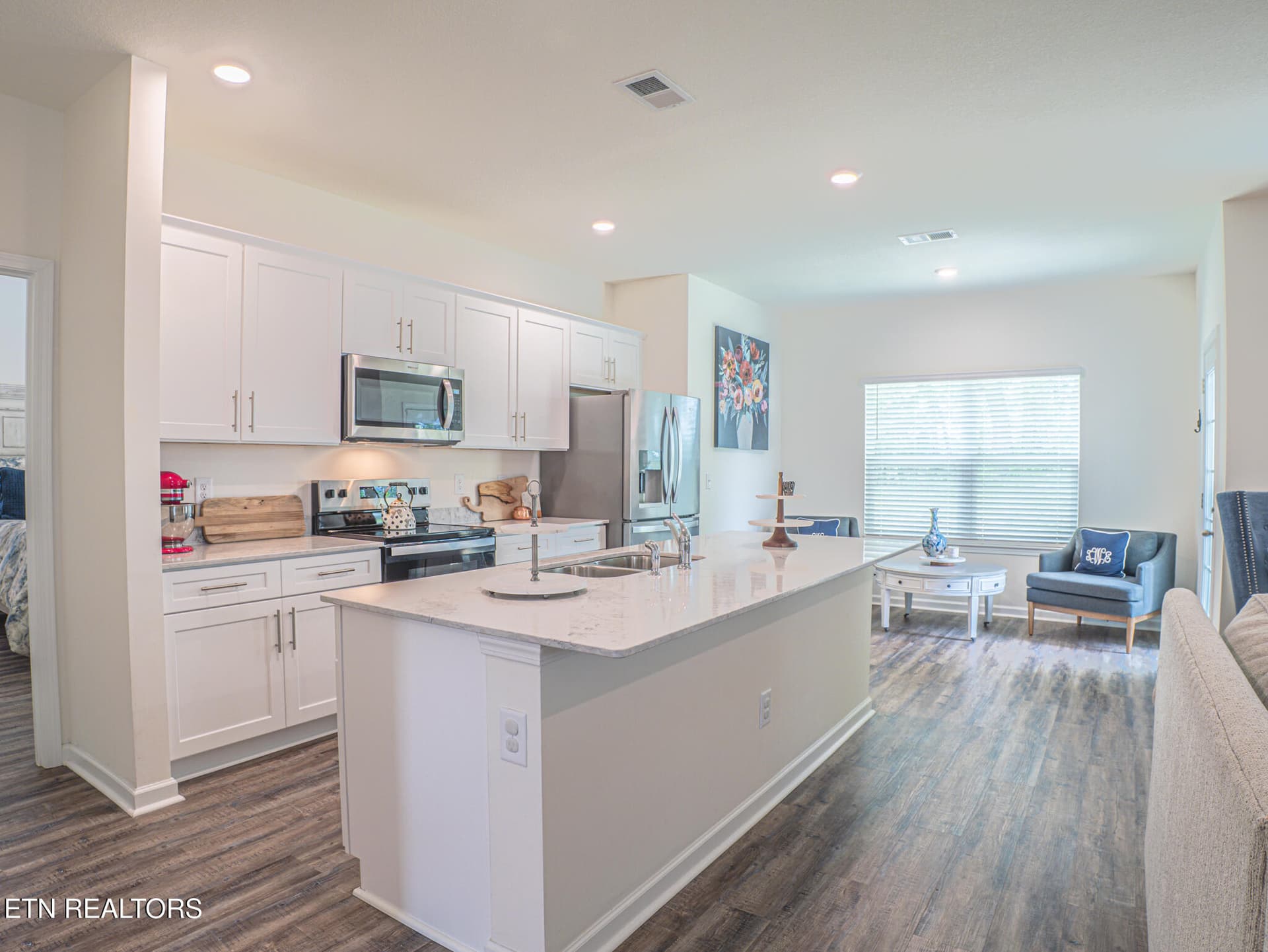 Kitchen - 142 Thistle Drive, Bluff City, TN 37618