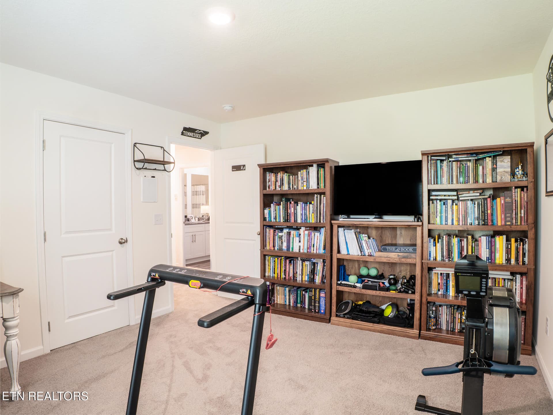 Bedroom 5/Office - 142 Thistle Drive, Bluff City, TN 37618