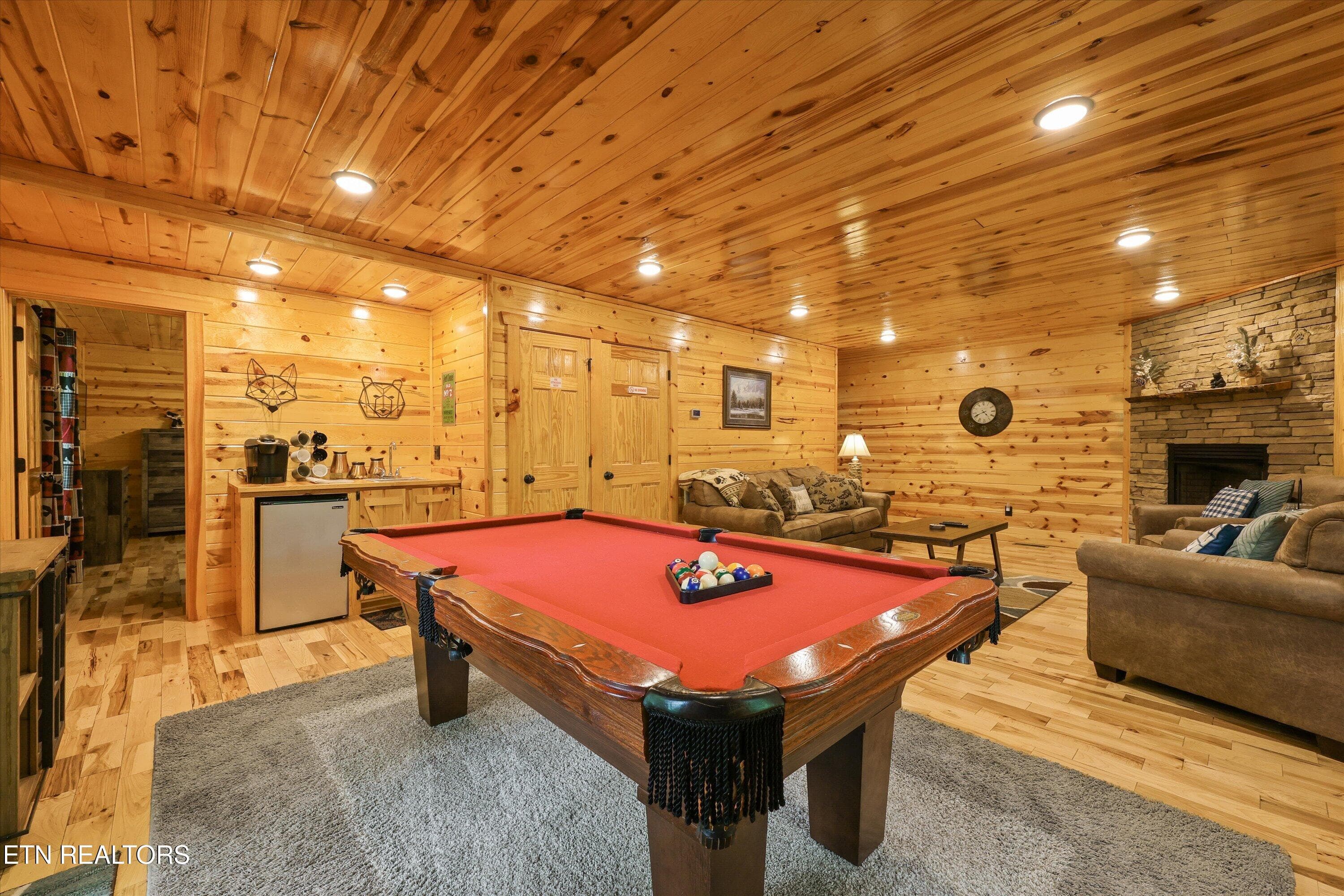 34-1622 Misty Holw Wy30 - 1622 Misty Hollow Way, Gatlinburg, TN 37738, Gatlinburg