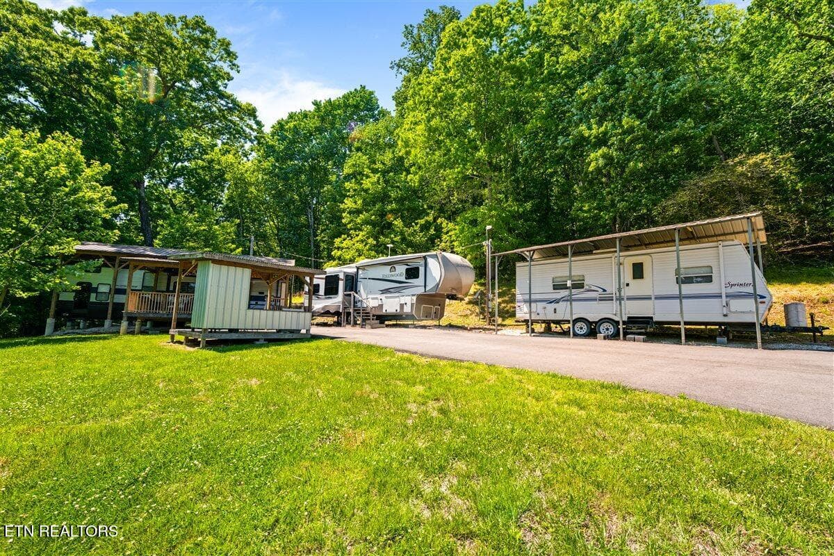 46-542 Whitman Hollow Rd - 542 Whitman Hollow Rd, LaFollette, TN 37766
