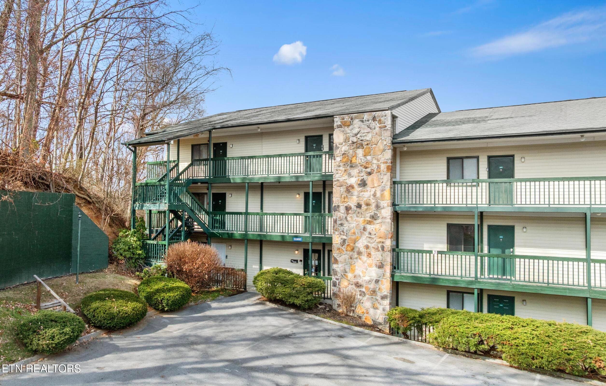 1102 Ski View Drive UNIT 306, Gatlinburg, TN 37738