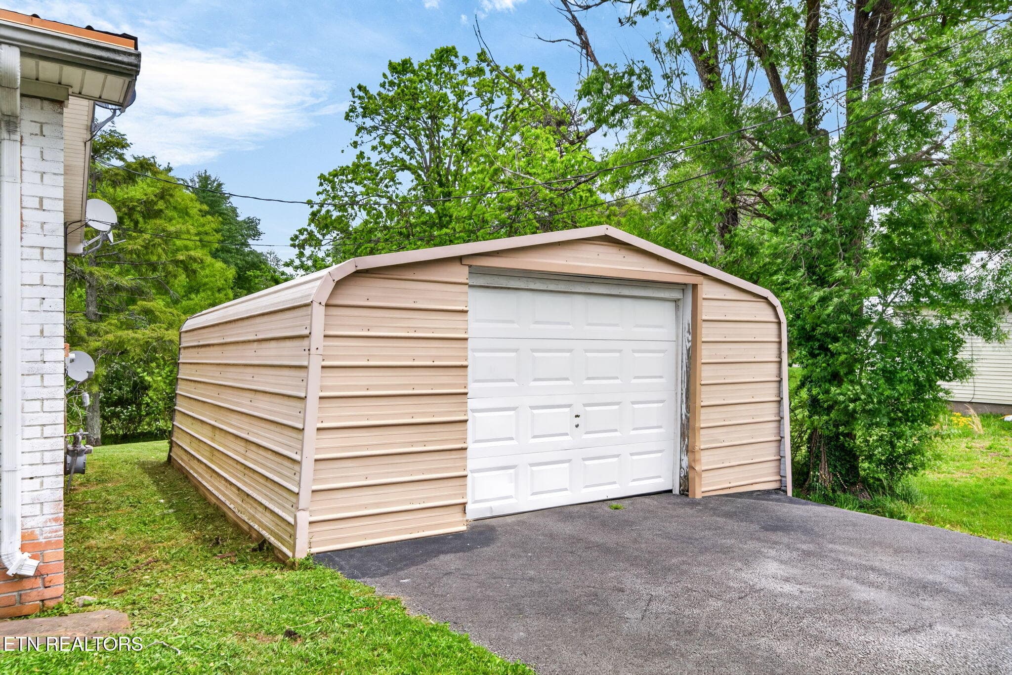 11-web-or-mls-706_Industrial_Dr_051_TNPC - 706 Industrial Drive, Monterey, TN 38574