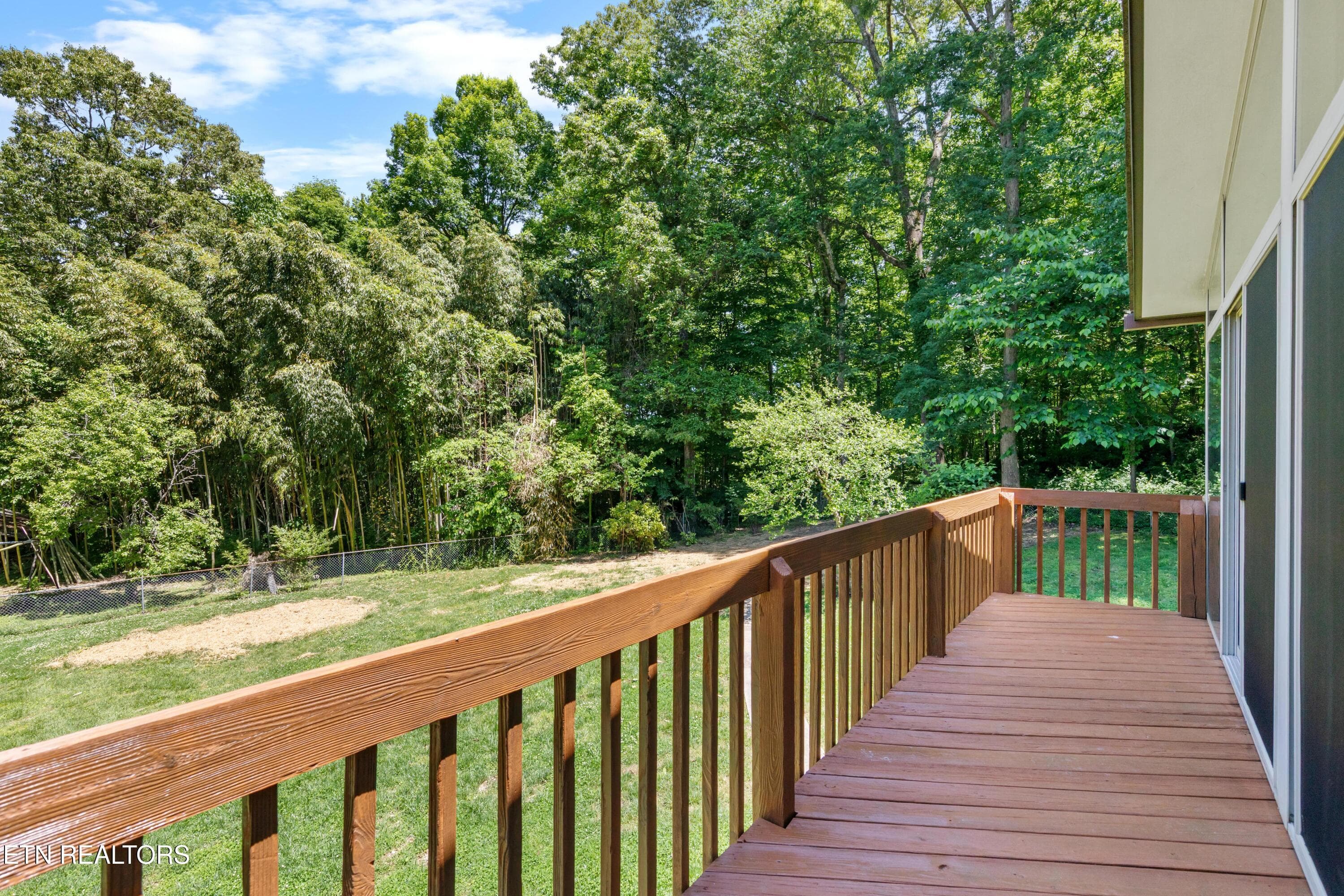 030A8848 - 235 S Ridge Rd, Knoxville, TN 37920