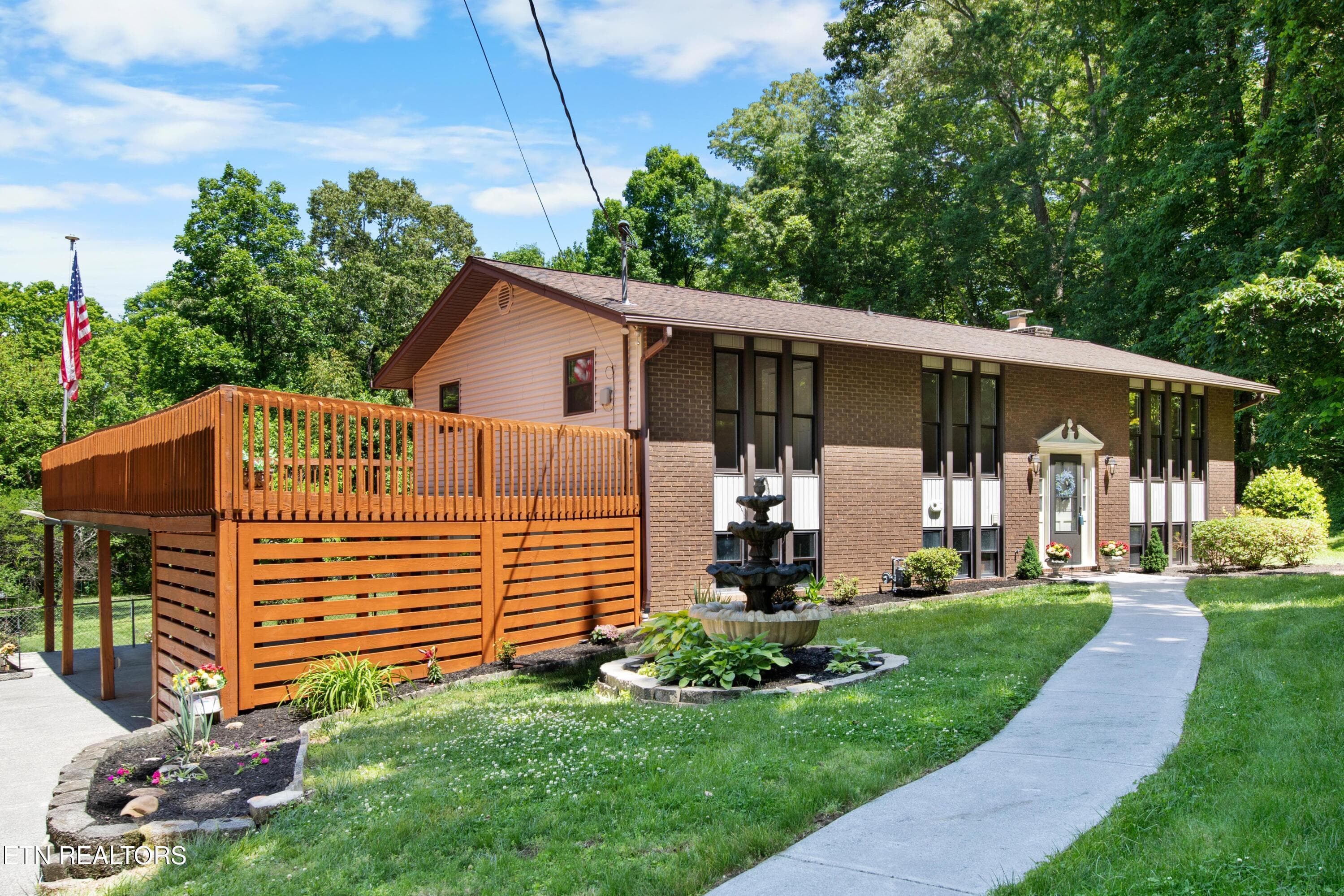 030A8860 - 235 S Ridge Rd, Knoxville, TN 37920