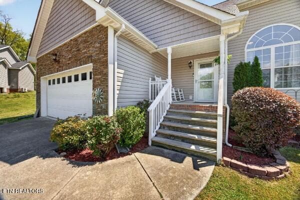 146664396-lr - 9680 Slippery Elm Lane, Soddy-Daisy, TN 37379, Soddy-Daisy
