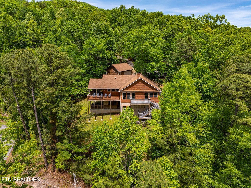 DJI_20260501141524_0487_D - 967 Scenic Tr, Gatlinburg, TN 37738, Gatlinburg