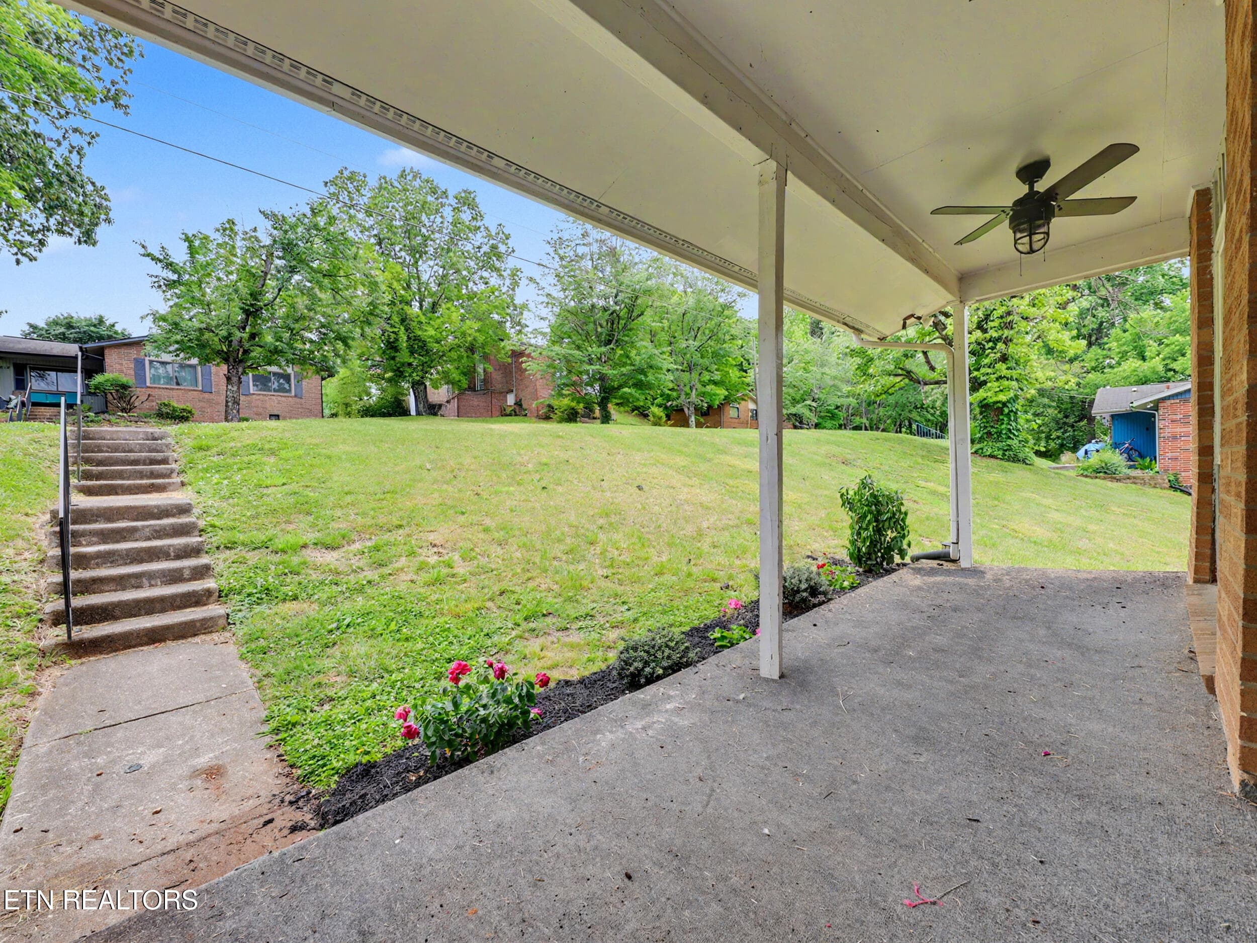 23_img_3001 - 1817 Rosedale Ave, Knoxville, TN 37915, Knoxville