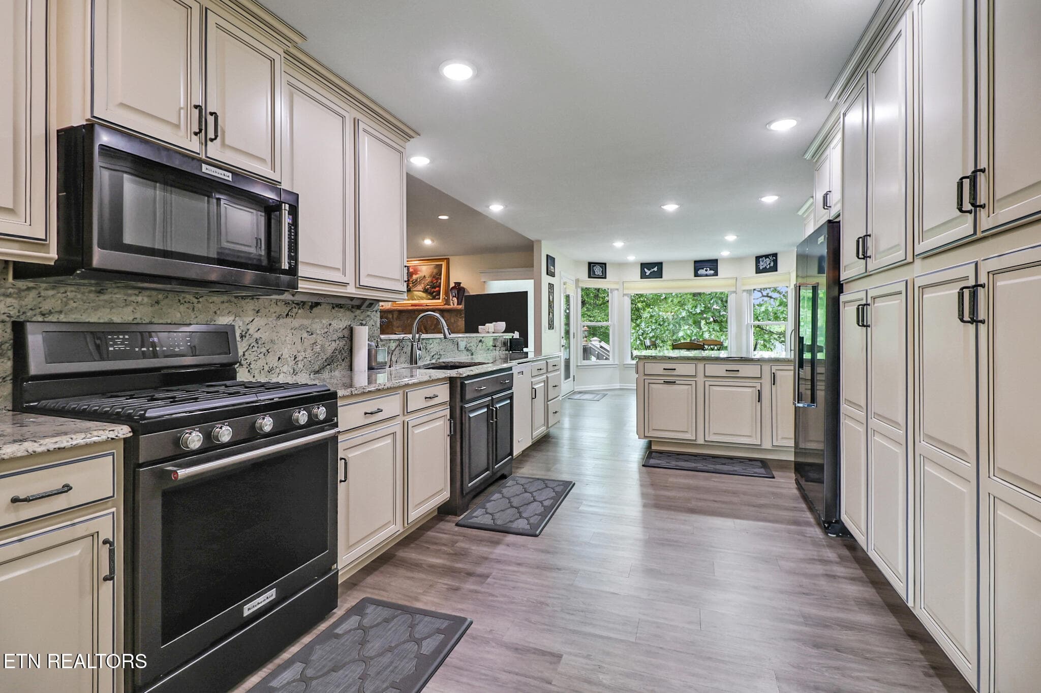 n44a9657-n44a9661 - 109 Huntington Drive, Fairfield Glade, TN 38558