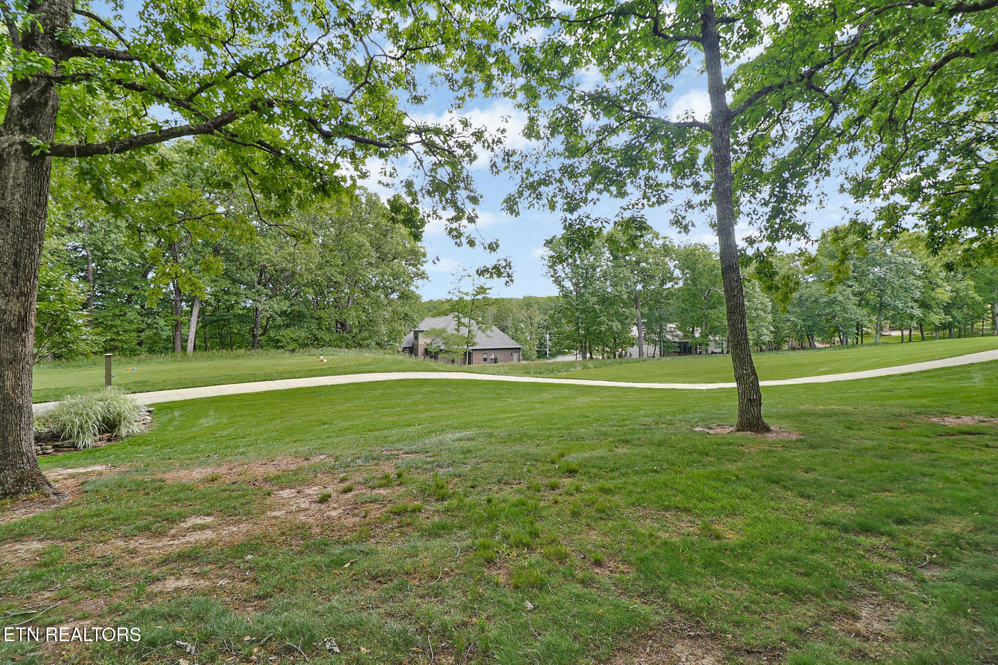 n44a9802-n44a9806 - 109 Huntington Drive, Fairfield Glade, TN 38558