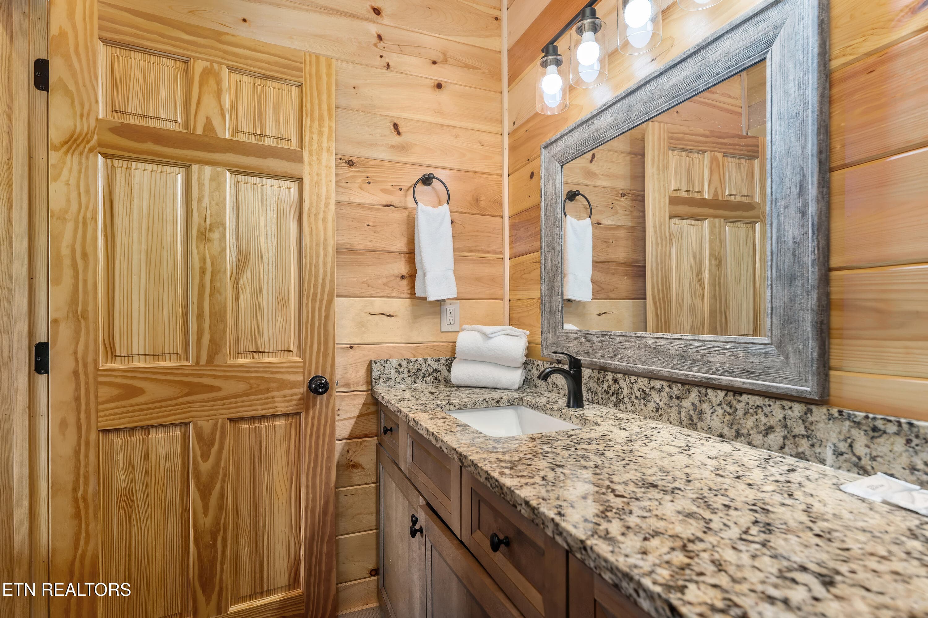 _DSC2145-Edit - 2932 Ginas Way, Sevierville, TN 37862, Sevierville