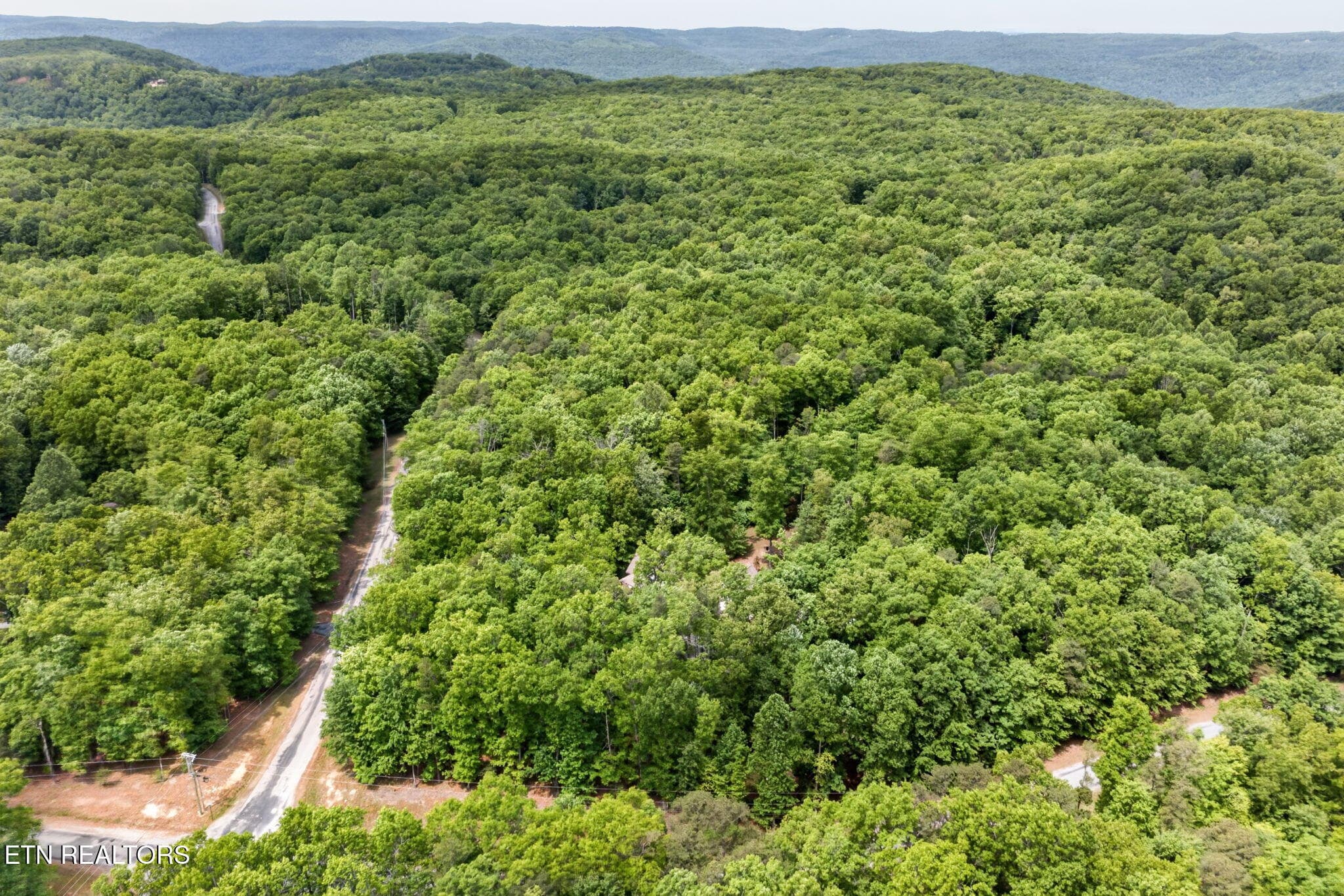 58-web-or-mls-500 Cliff Park Rd_281_TNPC - 500 Cliff Park Rd, Monterey, TN 38574