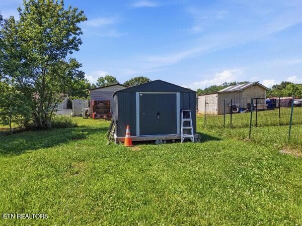 149448022-lr - 163 Haley Ave, Doyle, TN 38559