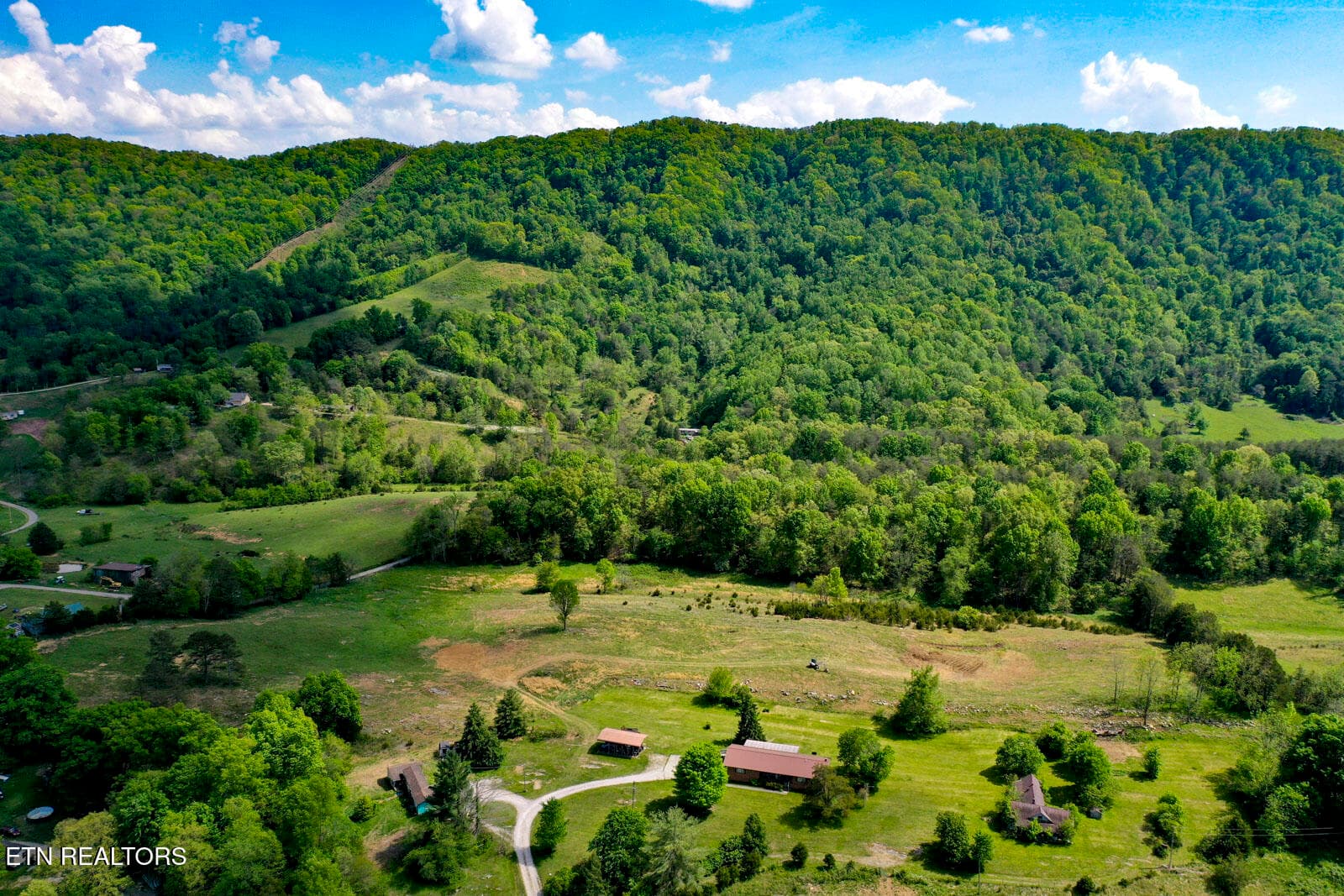 15 - 6259 Tennessee 131, Washburn, TN 37888, Washburn