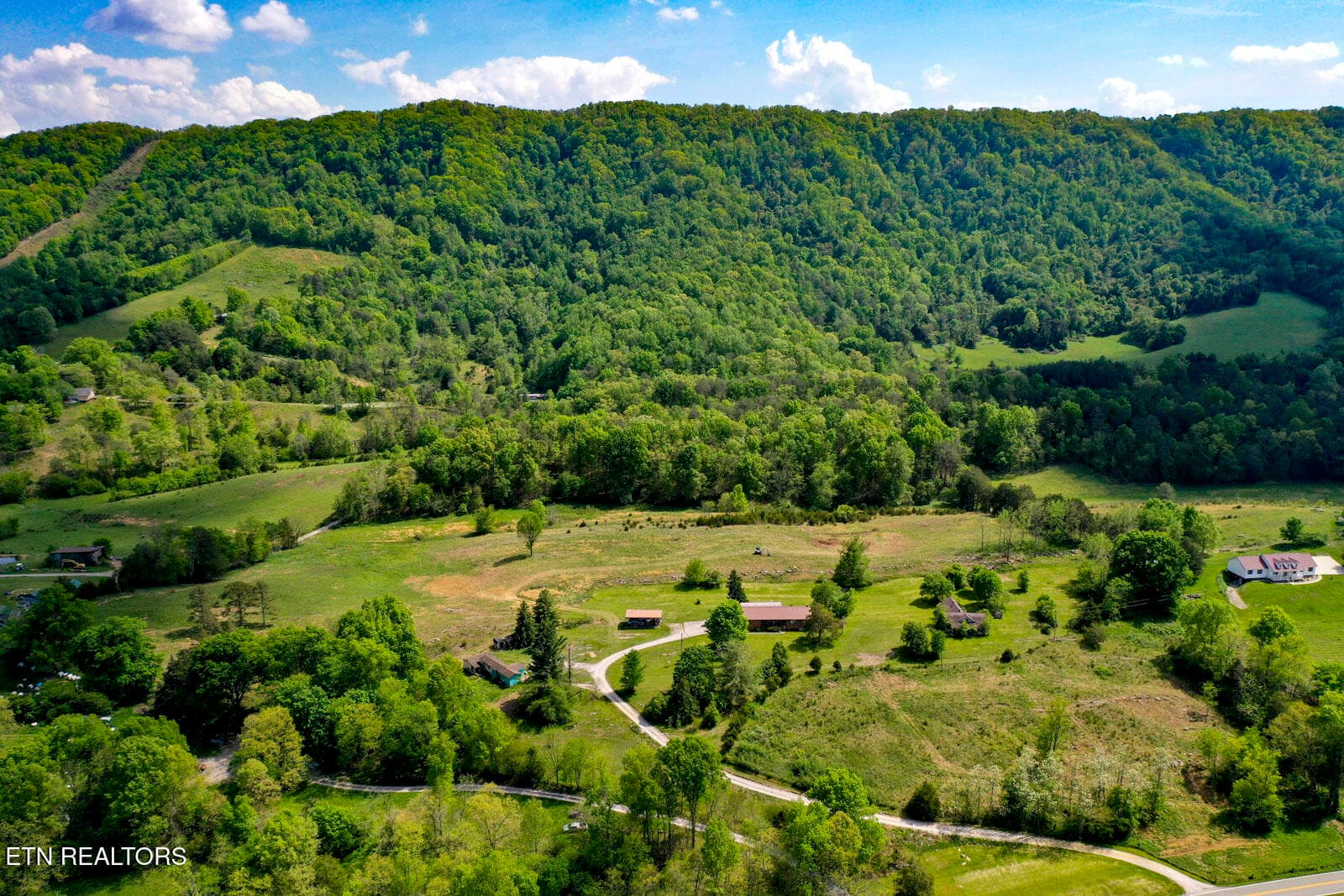 16 - 6259 Tennessee 131, Washburn, TN 37888, Washburn