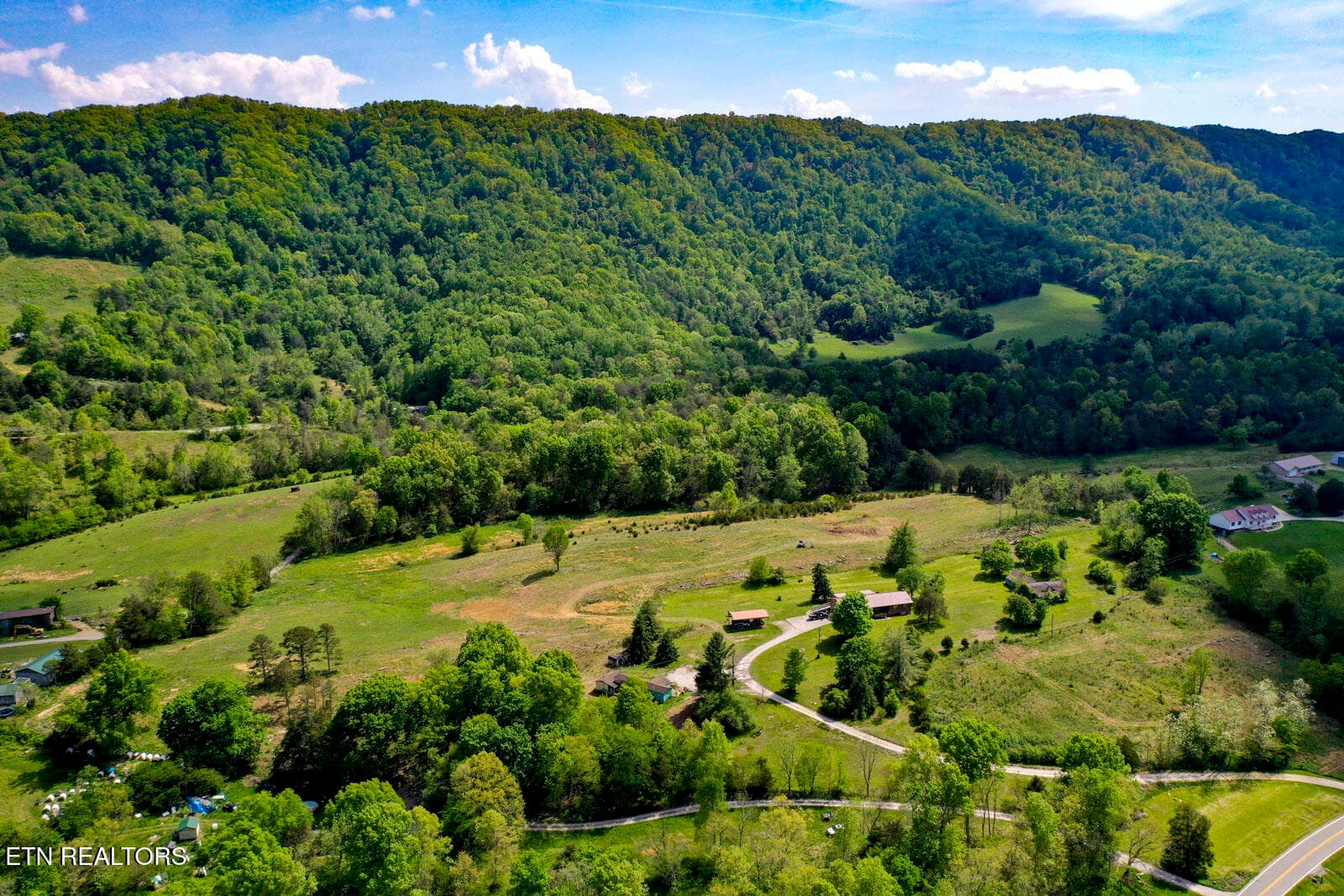 17 - 6259 Tennessee 131, Washburn, TN 37888, Washburn