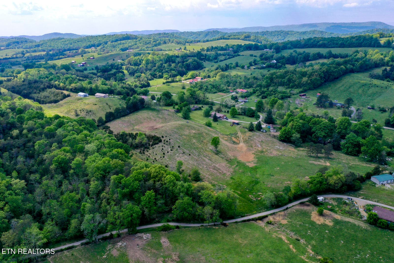 19 - 6259 Tennessee 131, Washburn, TN 37888, Washburn