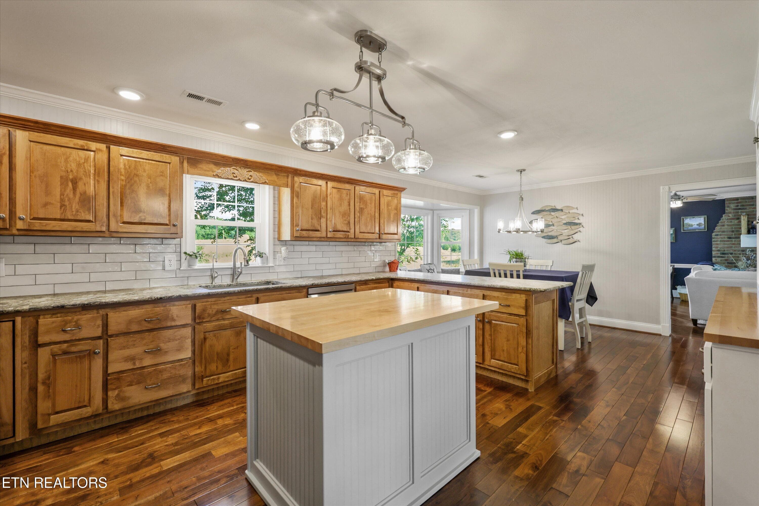 Kitchen - 1167 Sable Rd, Spring City, TN 37381, Spring City