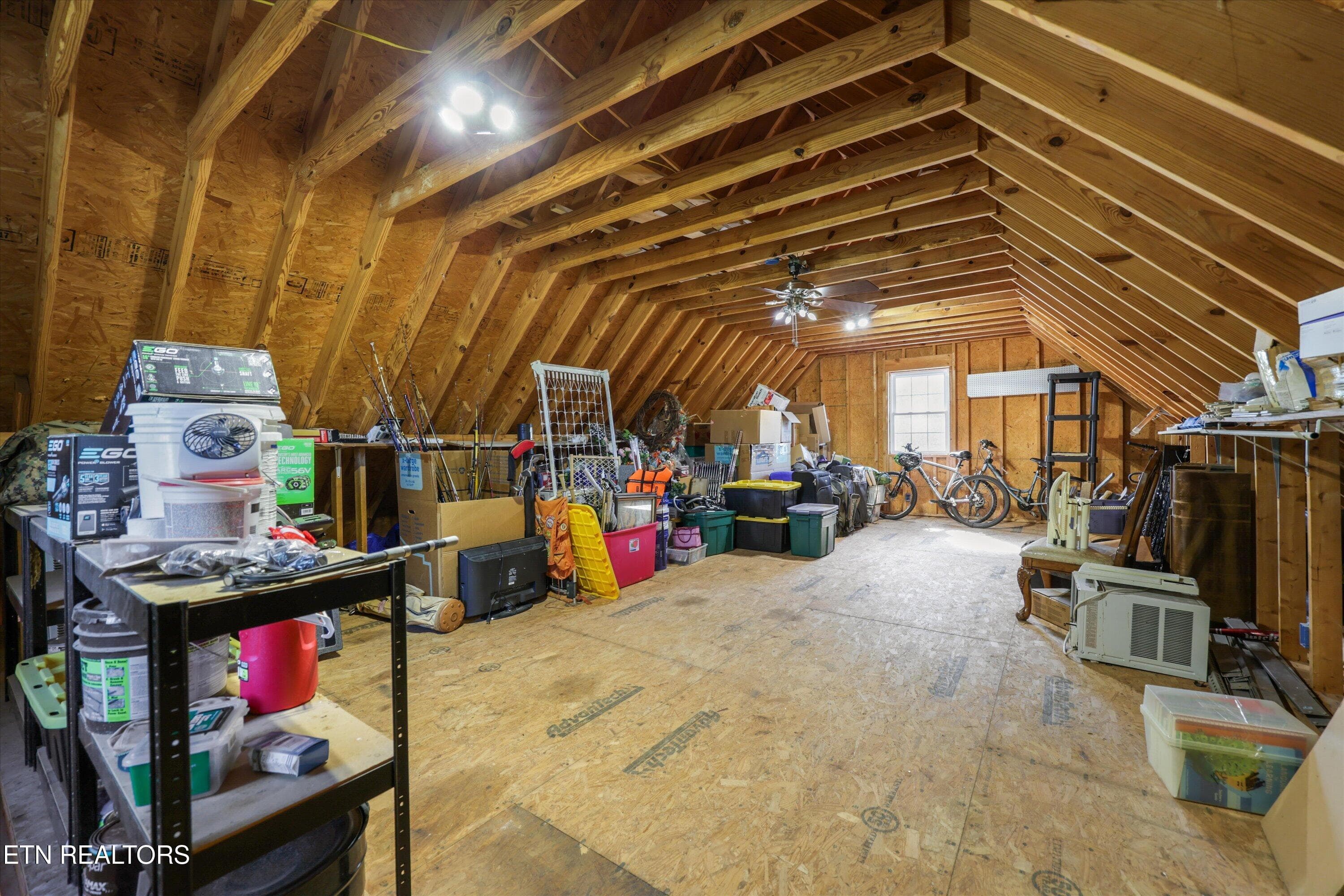 Extra Storage in Garage - 1167 Sable Rd, Spring City, TN 37381, Spring City