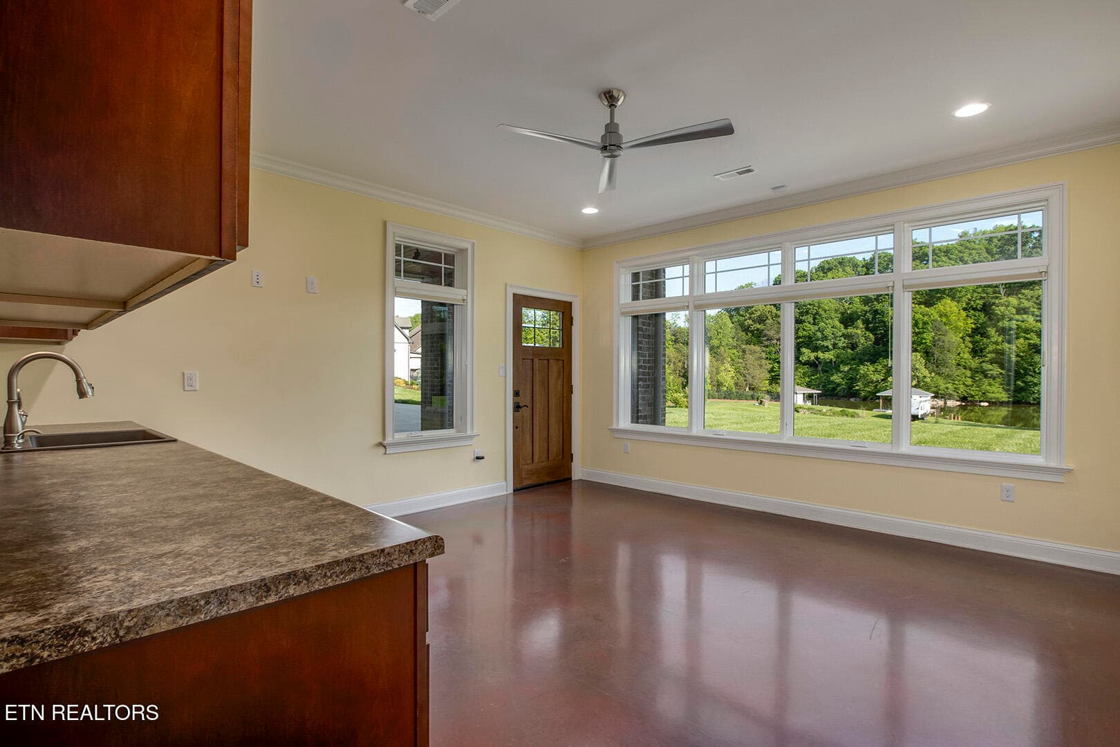 39_EmoryChurchRoad_917_RecRoom - 917 Emory Church Rd, Knoxville, TN 37922
