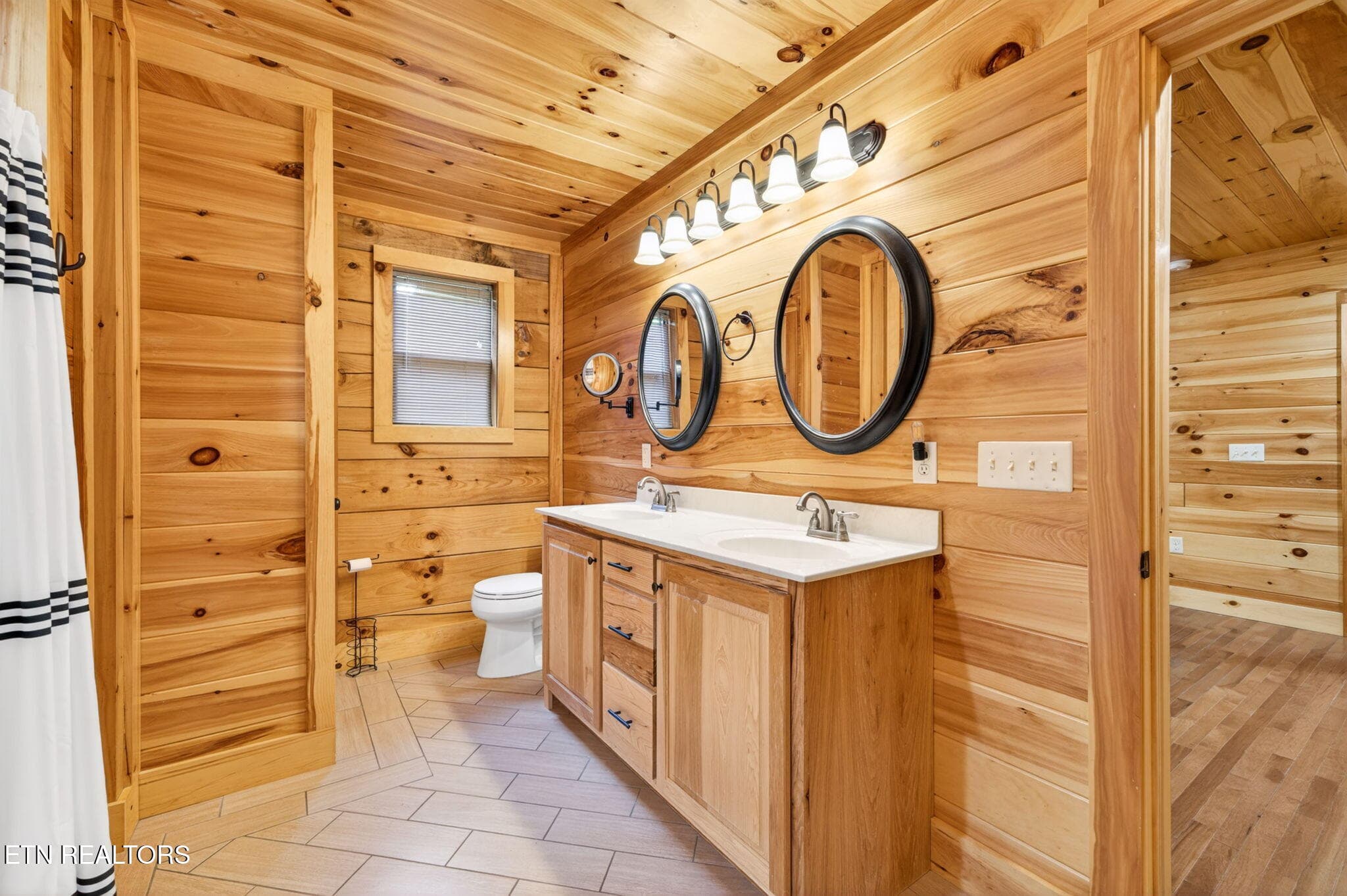 50-web-or-mls-704 White Oak Rd_241_TNPC - 704 White Oak Rd, Monterey, TN 38574, Monterey