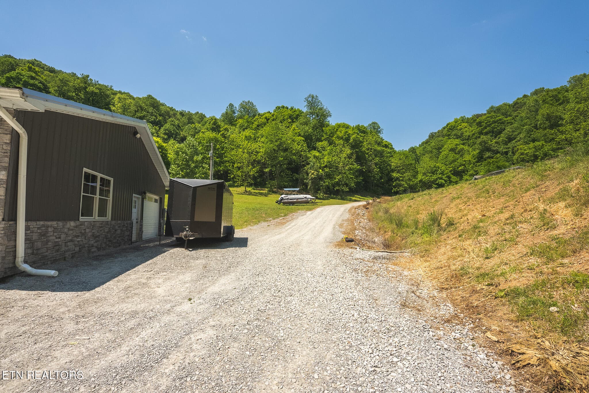 DSC01579 - 622 Earls Hollow Rd, Speedwell, TN 37870, Speedwell
