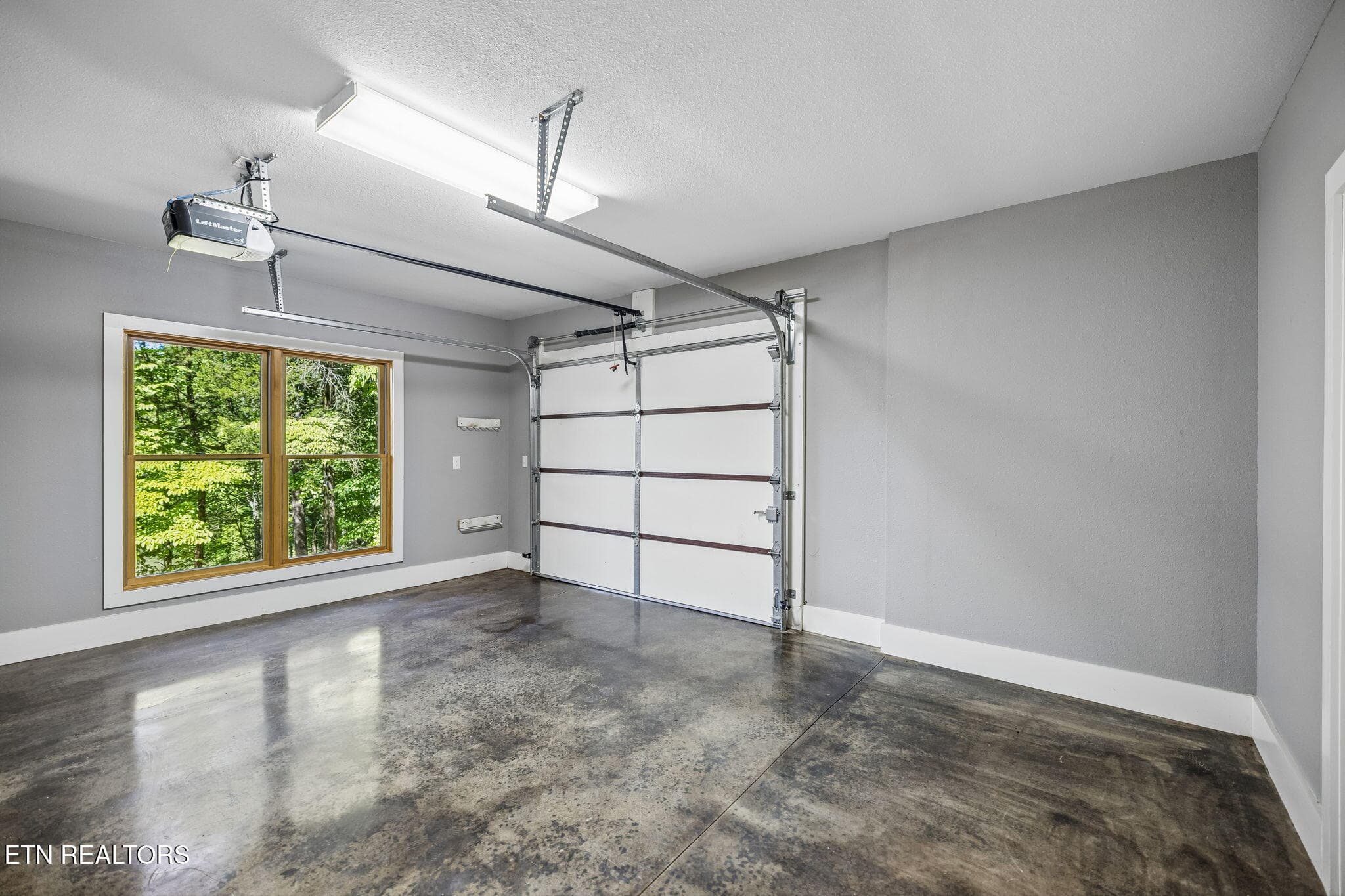 51-4451 Forrest Ridge Dr - 051 - 4451 Forrest Ridge Drive, Louisville, TN 37777, Louisville