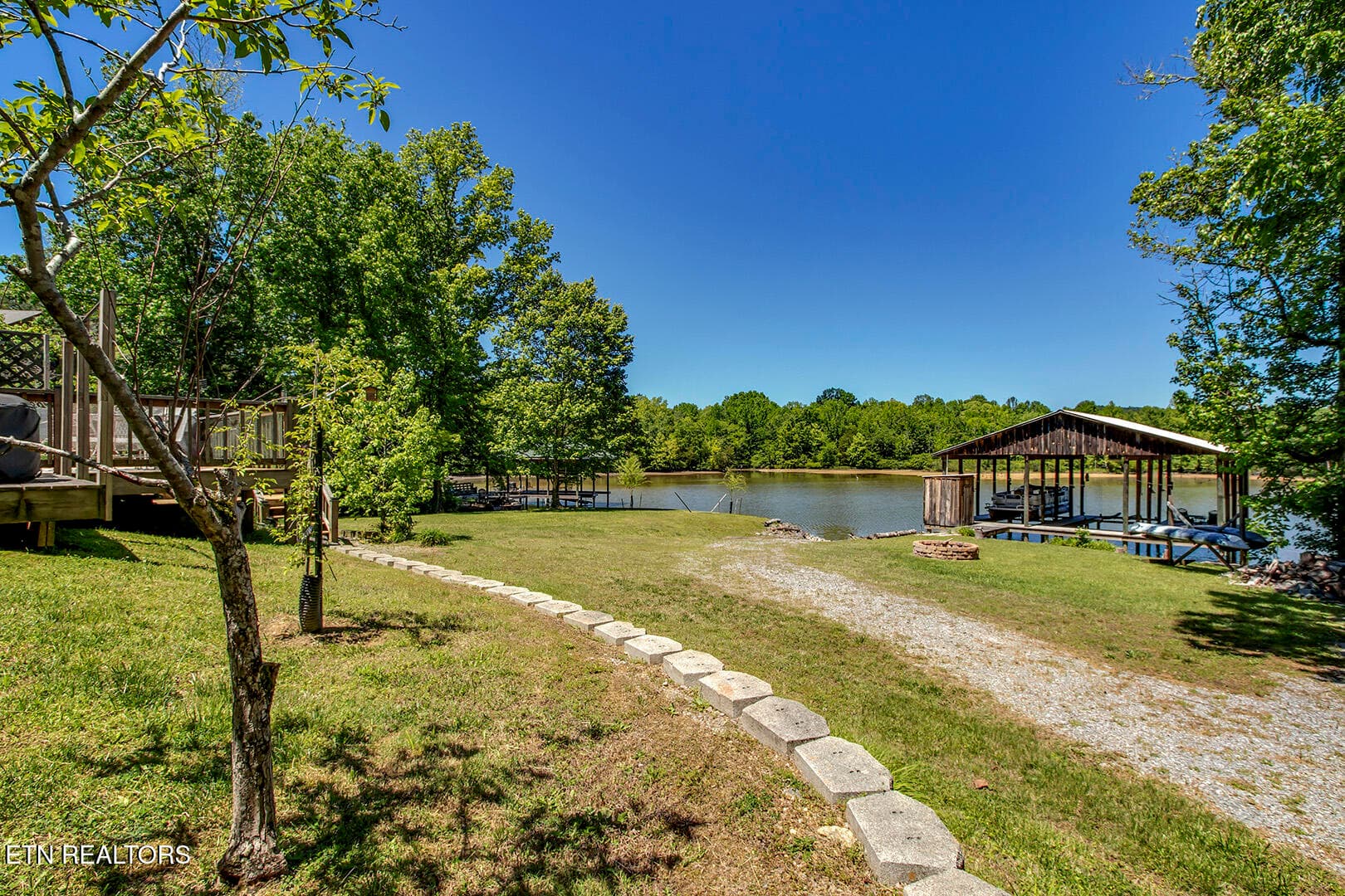 39_RiverRoad_4368_Backyard02 - 4368 River Rd, Ten Mile, TN 37880