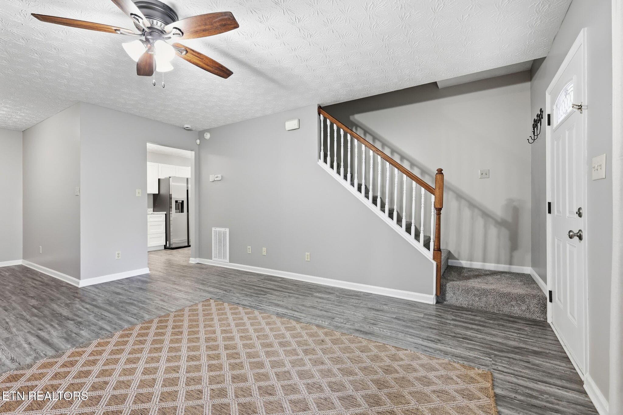 12-web-or-mls-3F1A9748 - 5516 W Emory Rd, Powell, TN 37849