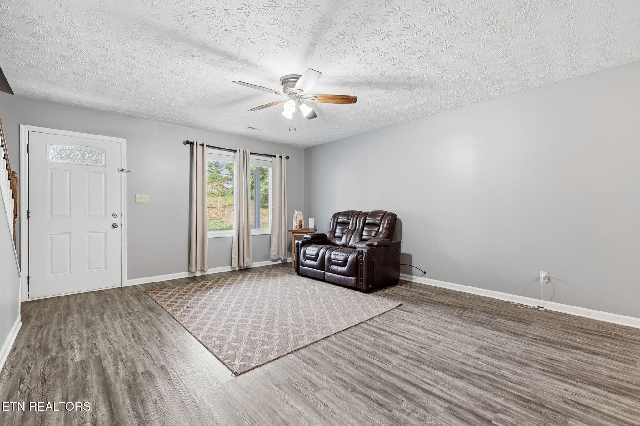 14-web-or-mls-3F1A9757 - 5516 W Emory Rd, Powell, TN 37849