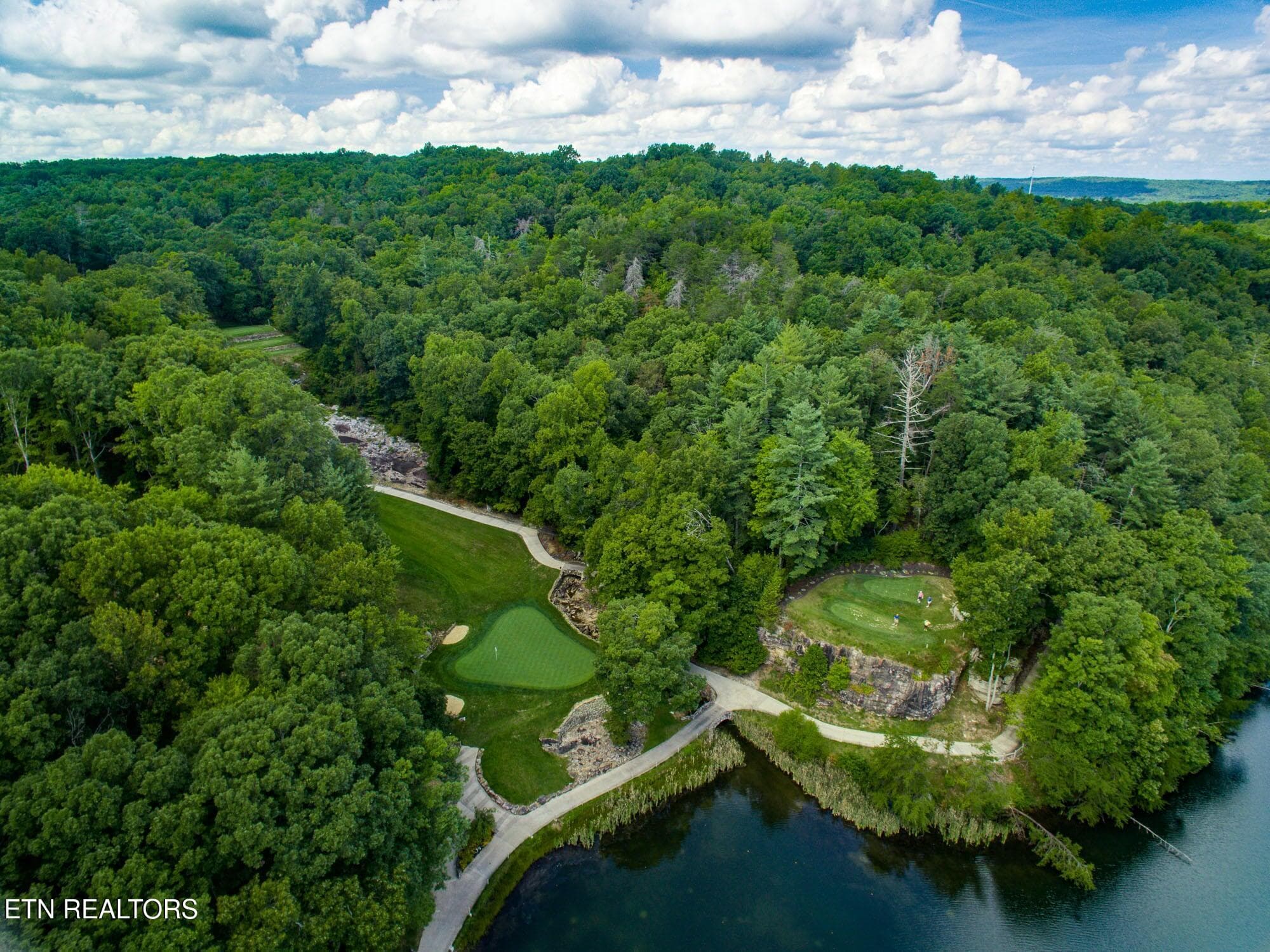 DESIREABLE LOT - 22 Lakeridge Terrace, Fairfield Glade, TN 38558