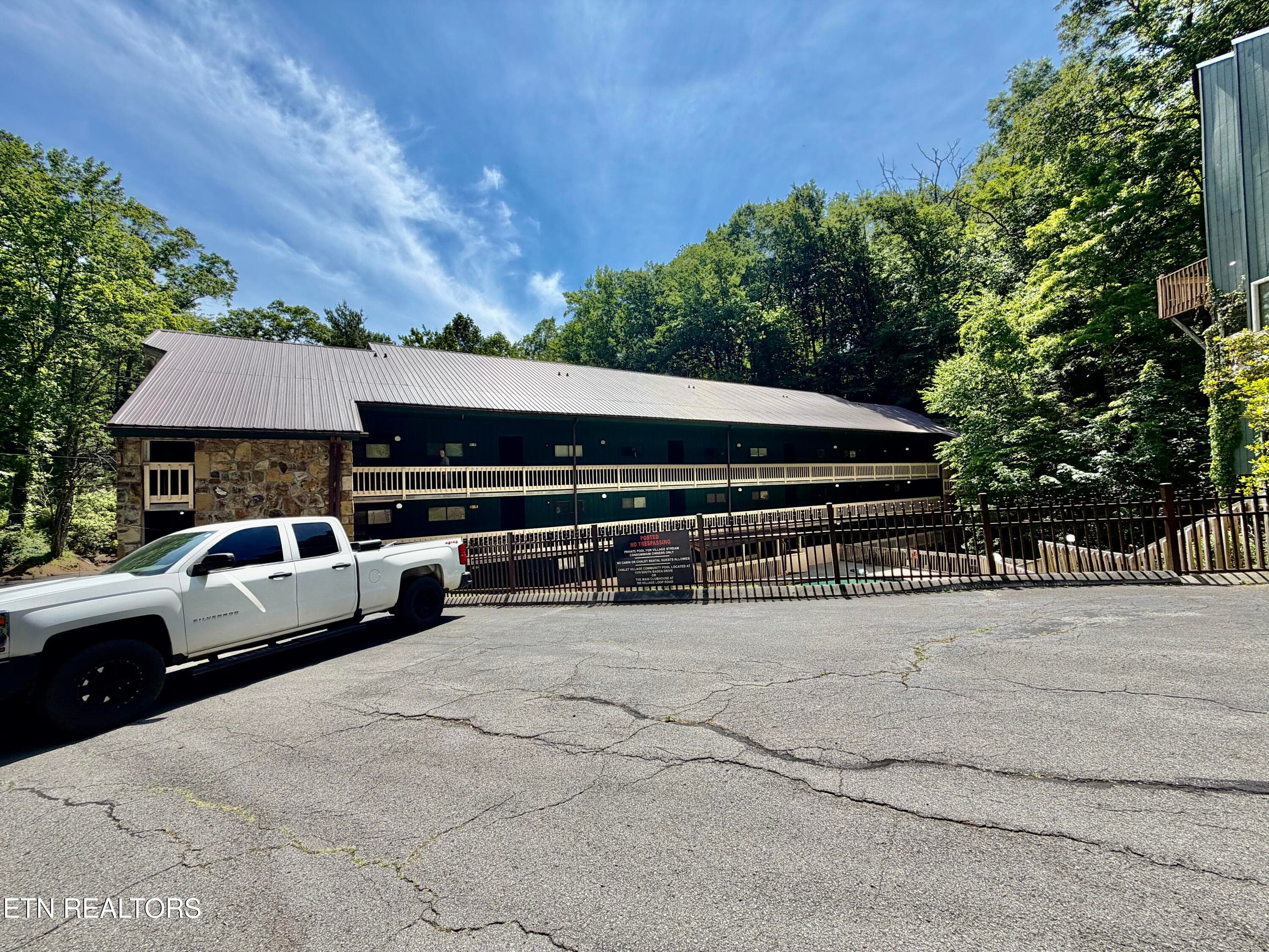 1435 Wiley Oakley Drive UNIT 172, Gatlinburg, TN 37738