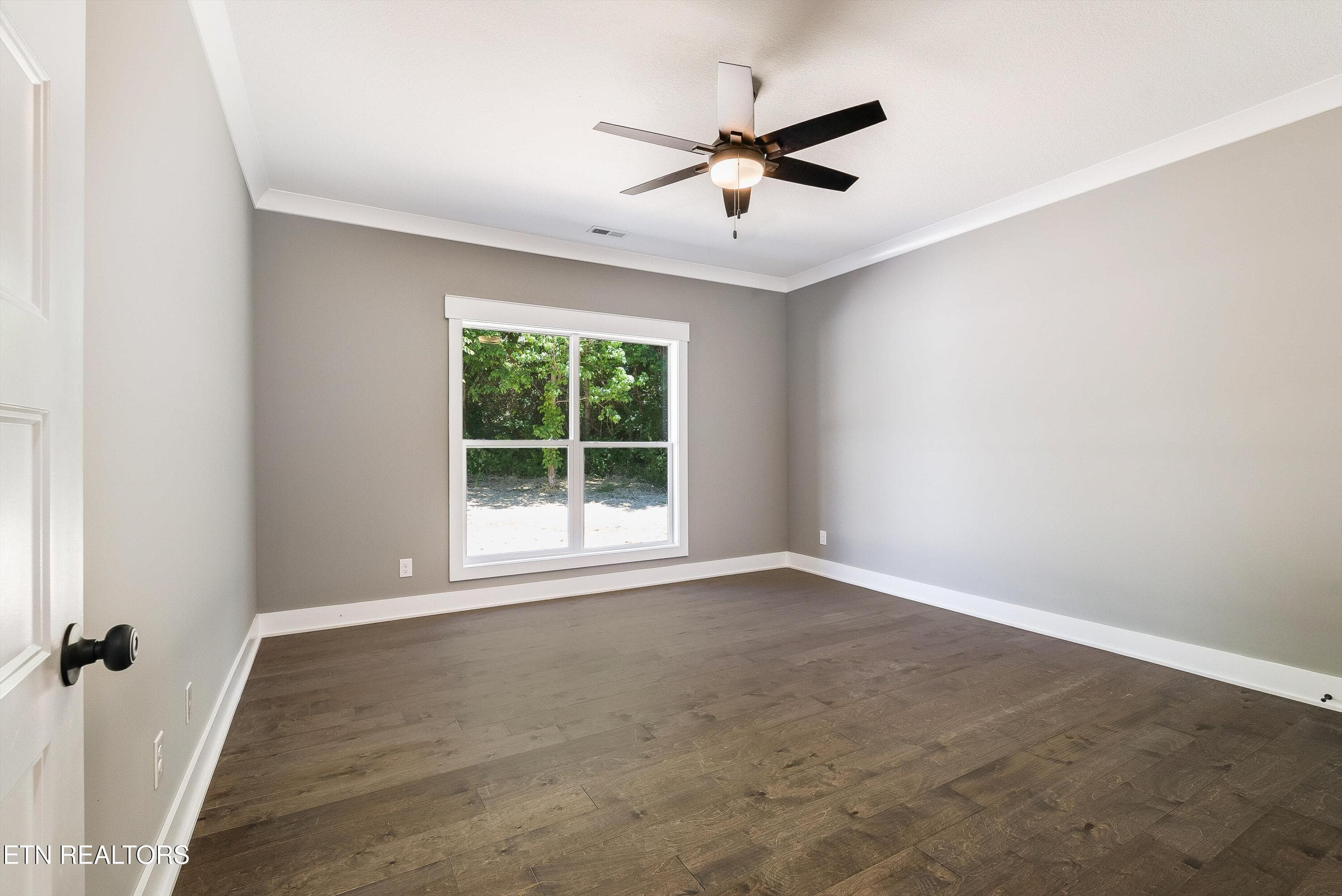 27-1038SLinden-27 - 1038 N Linden Drive, Alcoa, TN 37701, Alcoa