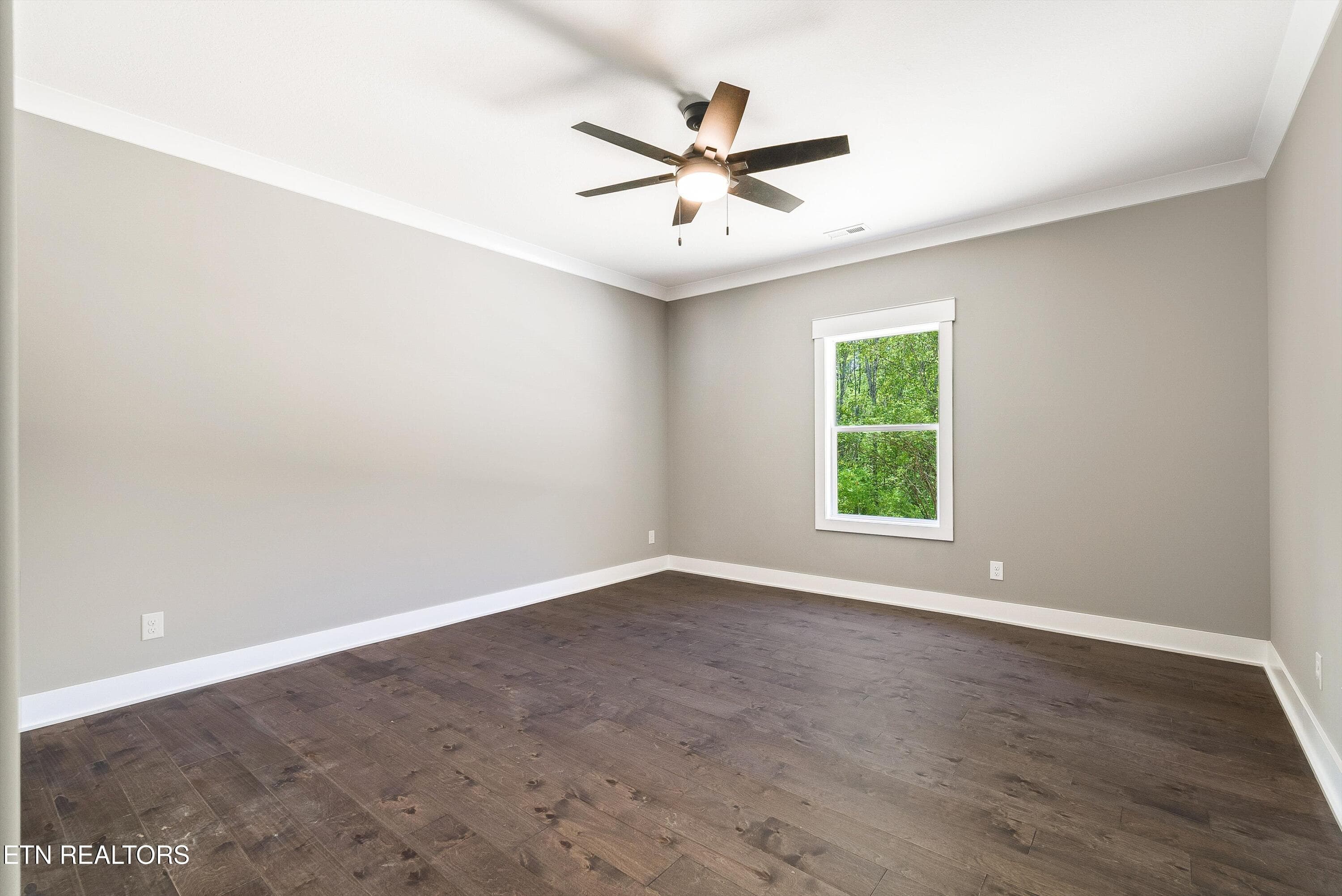 29-1038SLinden-29 - 1038 N Linden Drive, Alcoa, TN 37701, Alcoa