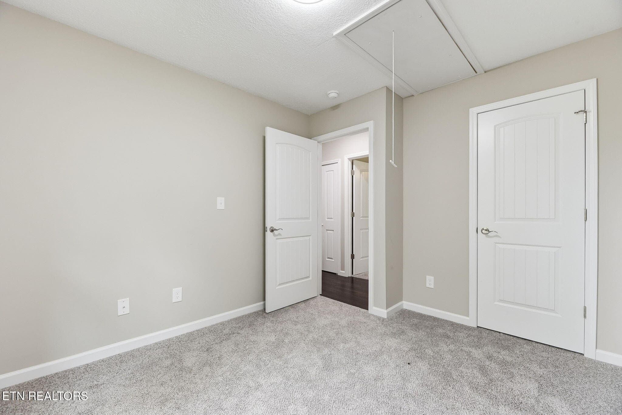 513 bed 2 view 2 - 513 Hillcrest St, Clinton, TN 37716