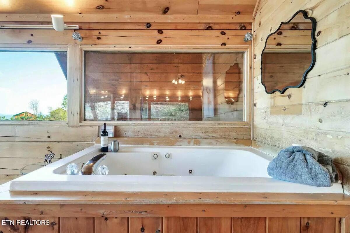 tempImageey4V9I - 2313 Fox Berry Way, Sevierville, TN 37876, Sevierville