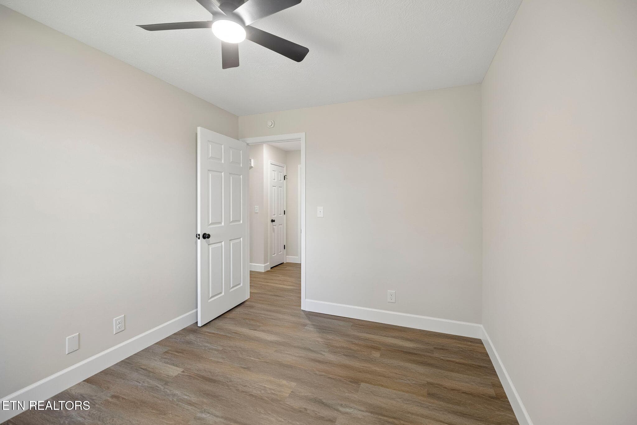 21-2245 Pinecrest Rd - 021 - 2245 Pinecrest Rd, Jacksboro, TN 37757