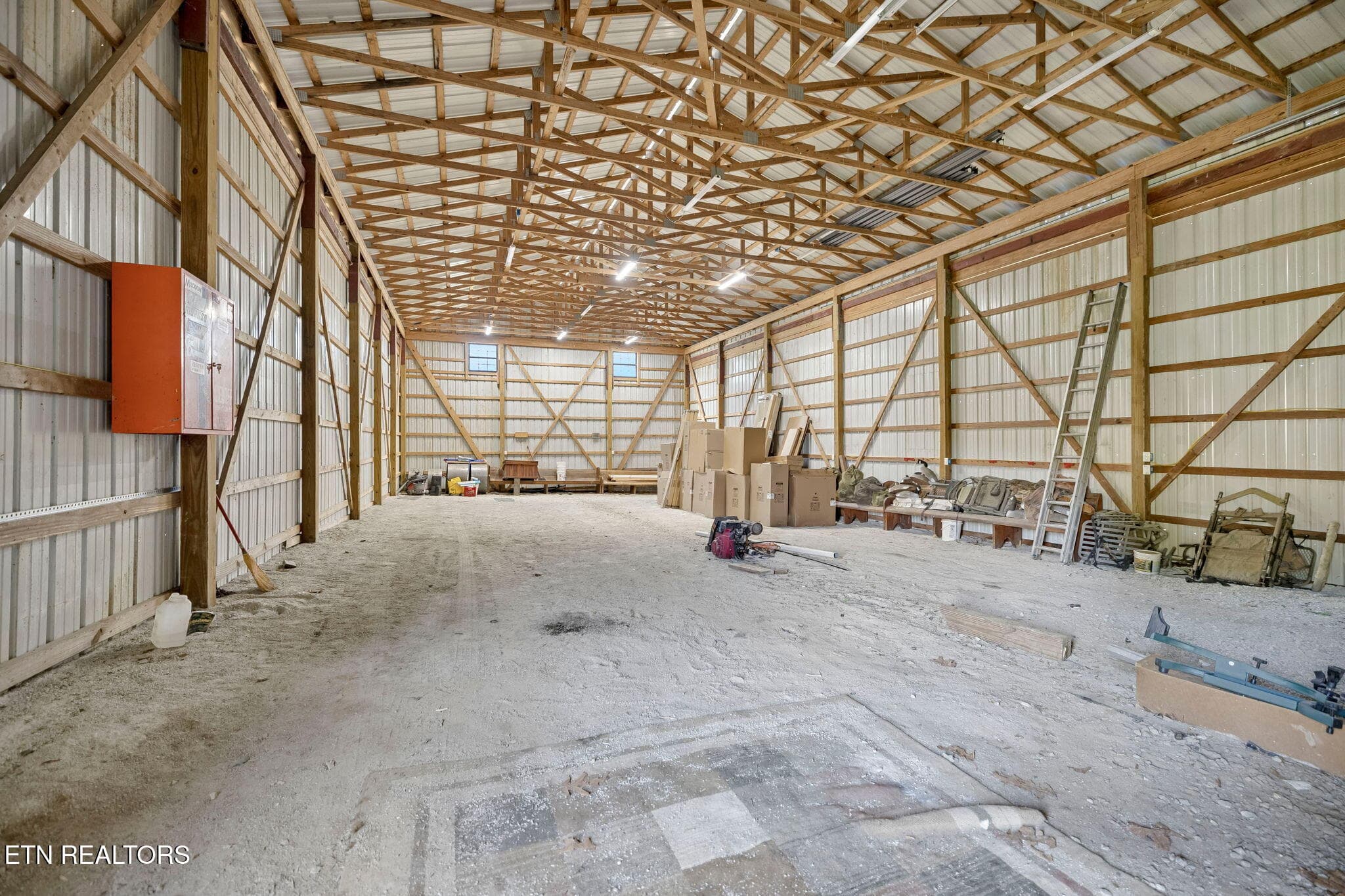 35-2245 Pinecrest Rd - 035 - 2245 Pinecrest Rd, Jacksboro, TN 37757