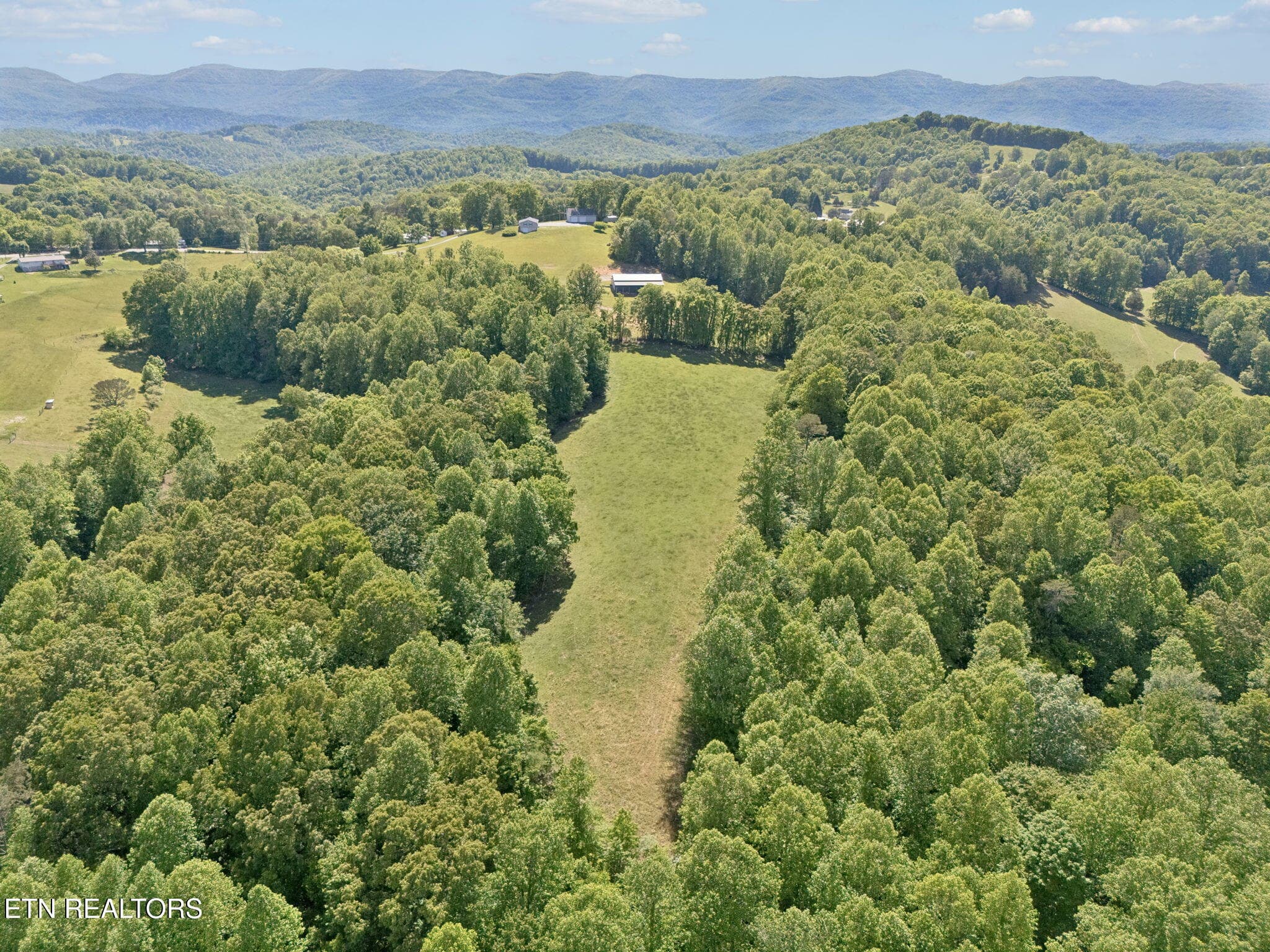 56-2245 Pinecrest Rd - 056 - 2245 Pinecrest Rd, Jacksboro, TN 37757