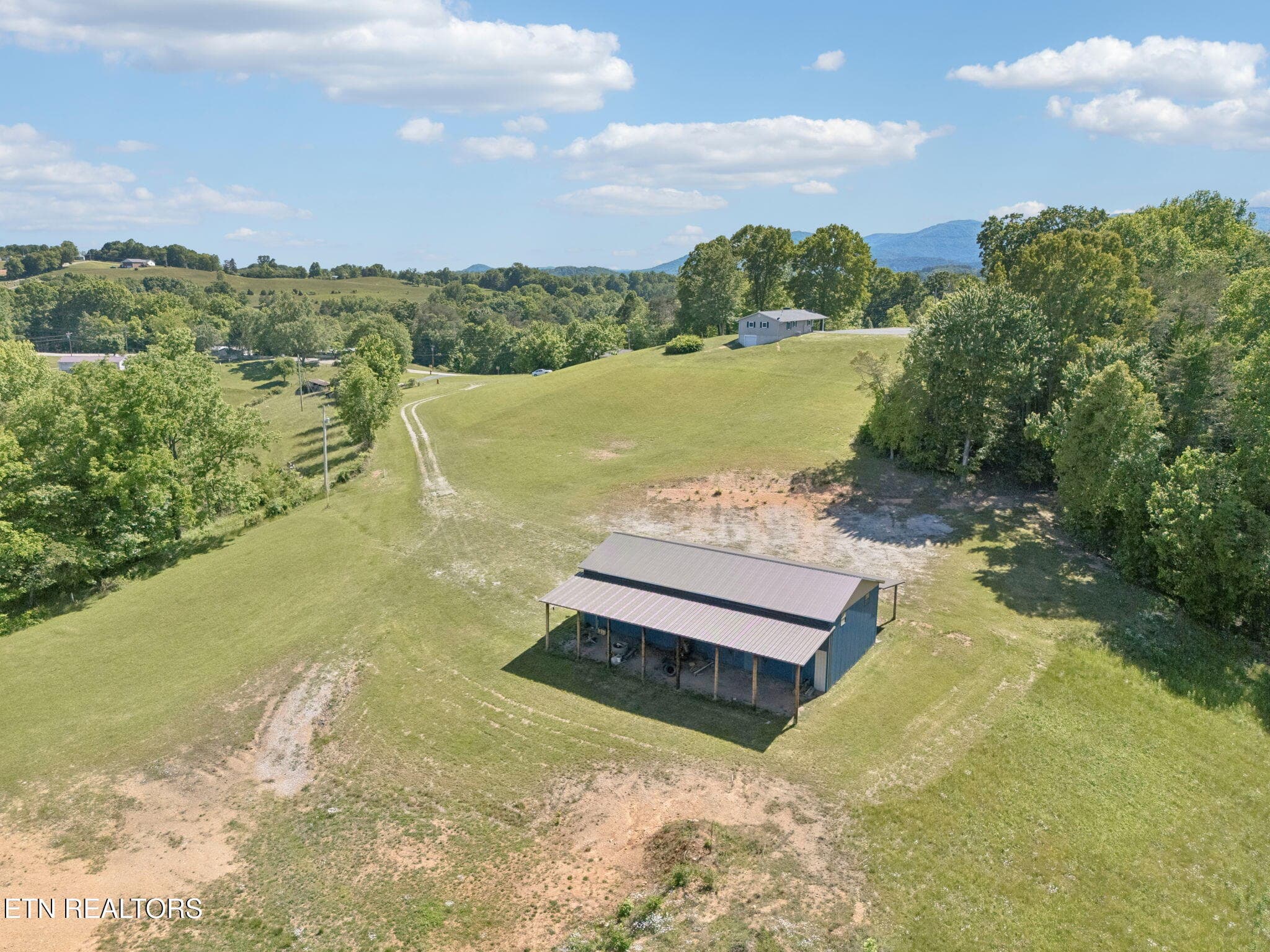 67-2245 Pinecrest Rd - 067 - 2245 Pinecrest Rd, Jacksboro, TN 37757