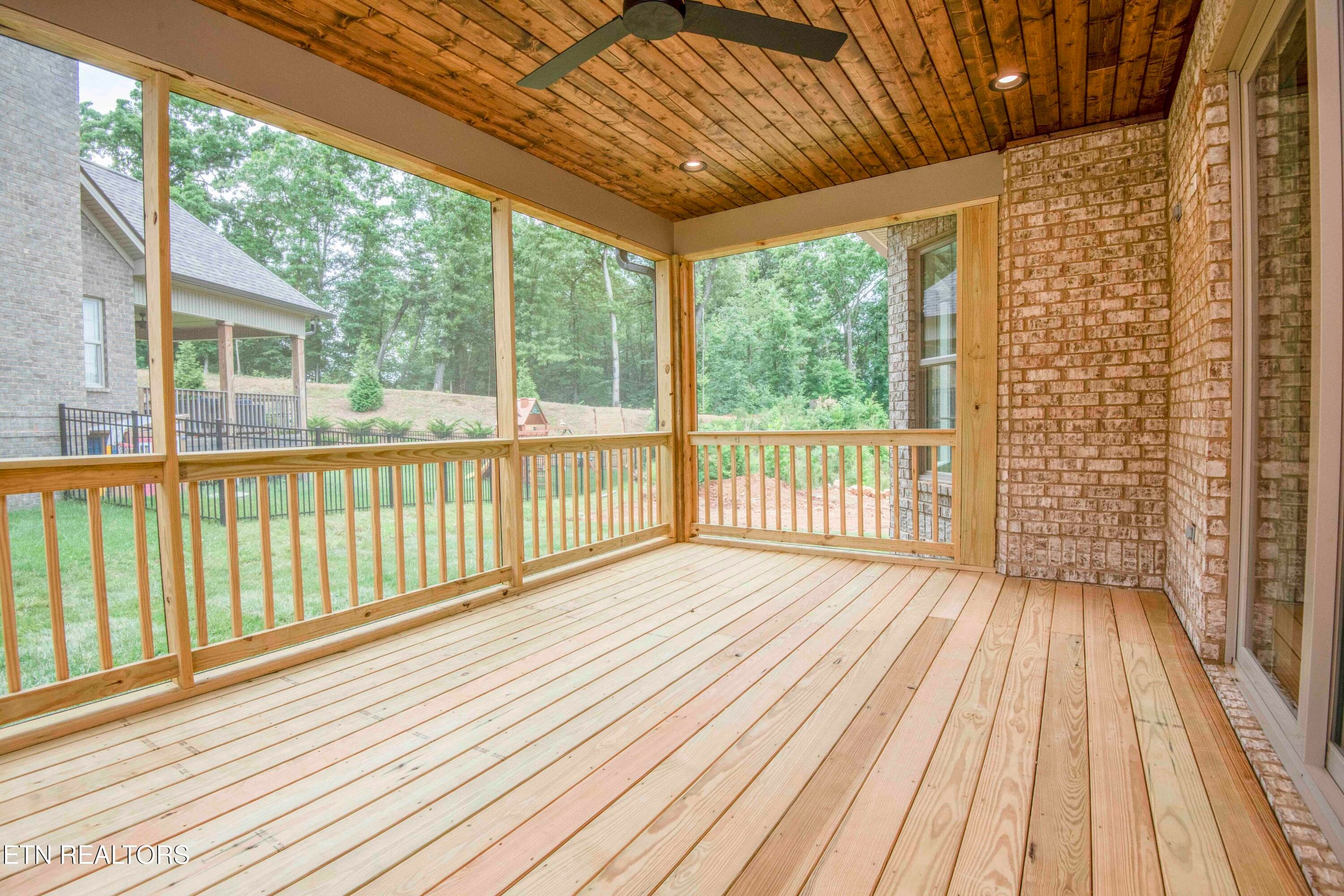 yard 1_1 - 722 Eaglehorne Lane, Knoxville, TN 37909, Knoxville