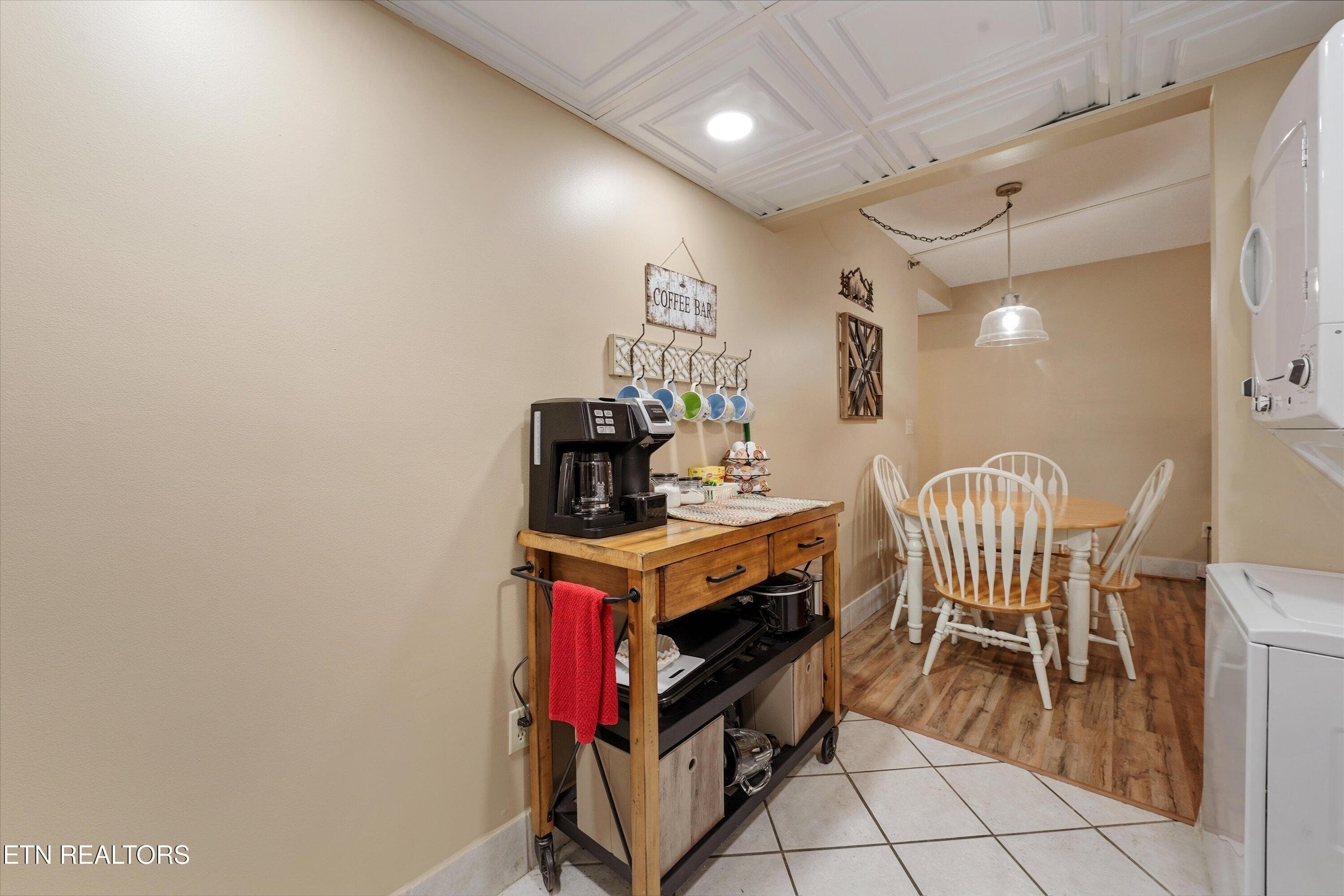 12-3215 N River Rd Unit 502 16 - 3215 N River Rd 502, Pigeon Forge, TN 37863, Pigeon Forge